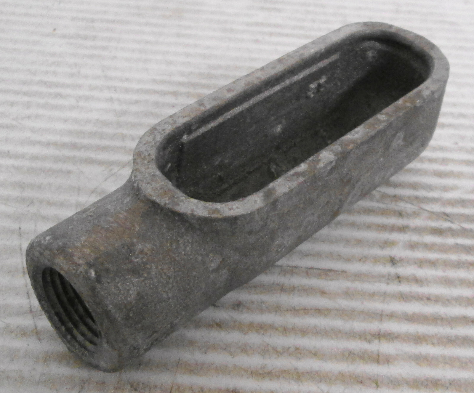 Crouse-HInds E17 Conduit Body 1/2" 3.3 CU. IN. Aluminum