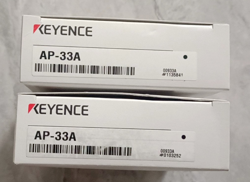 New In Box KEYENCE AP-33A Pressure Sensor