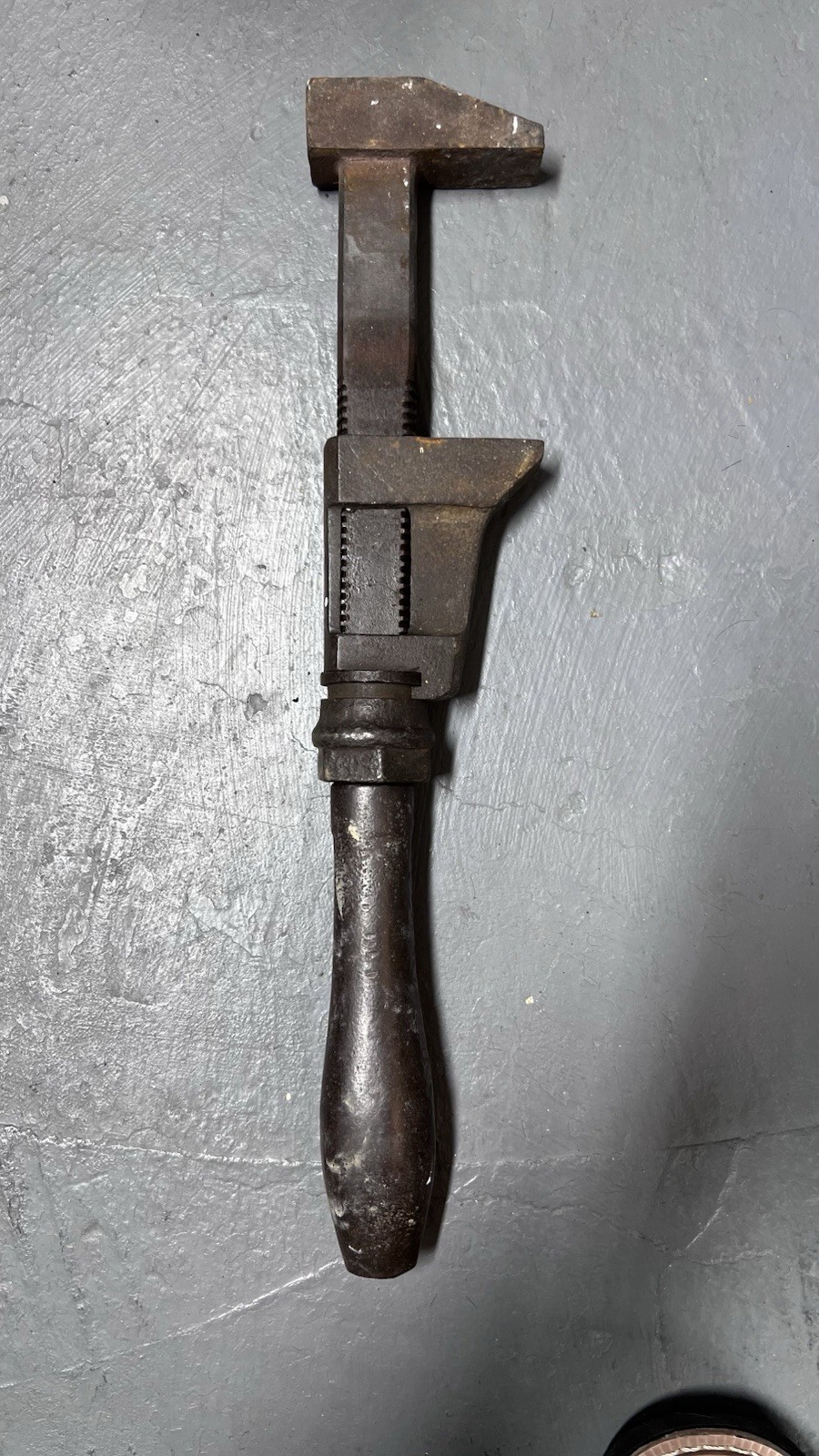 Vintage Adjustable Pipe Wrench solid steel Handle Collectible Iron Tool