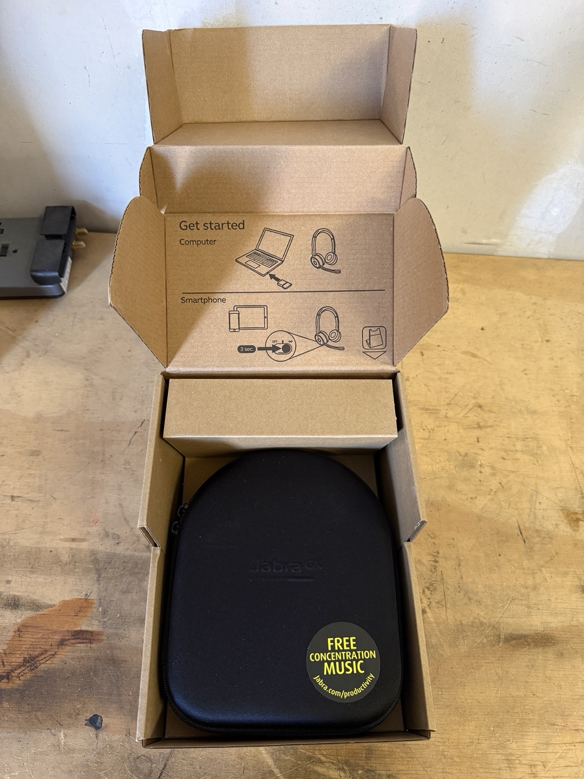 Jabra Evolve 75 UC Wireless Headset with Charging Stand