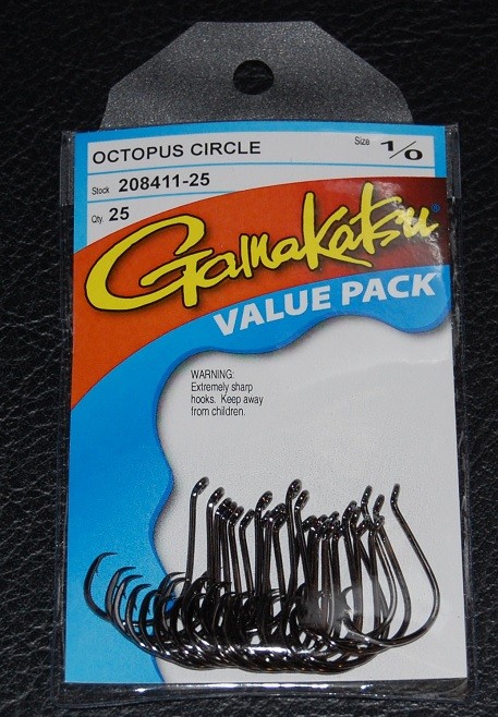 25 Pack Gamakatsu 208411-25 Octopus Circle Hooks Offset-point NS Black Size 1/0