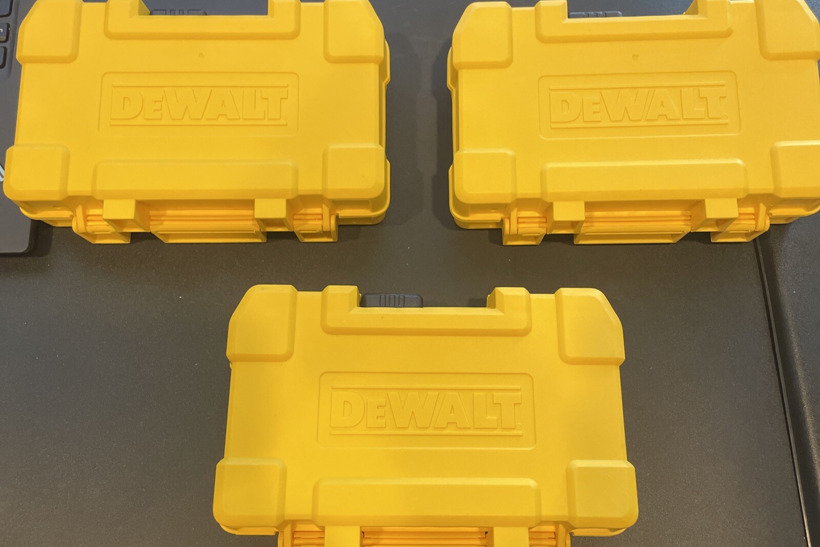Dewalt Max Fit Screwdriver Bit Kit - 29 Piece