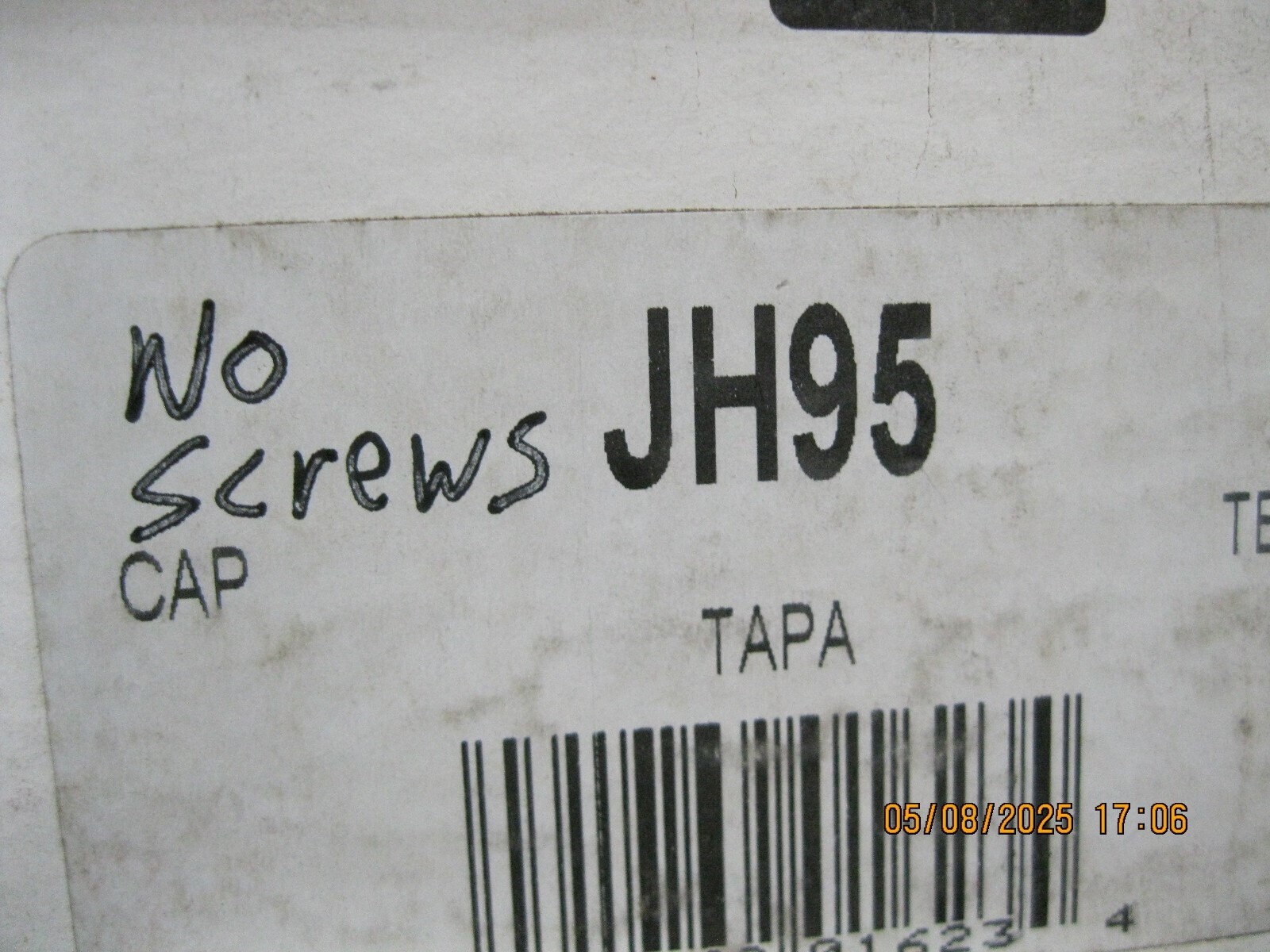 Distributor Cap Standard JH95 (cap only, no screws)