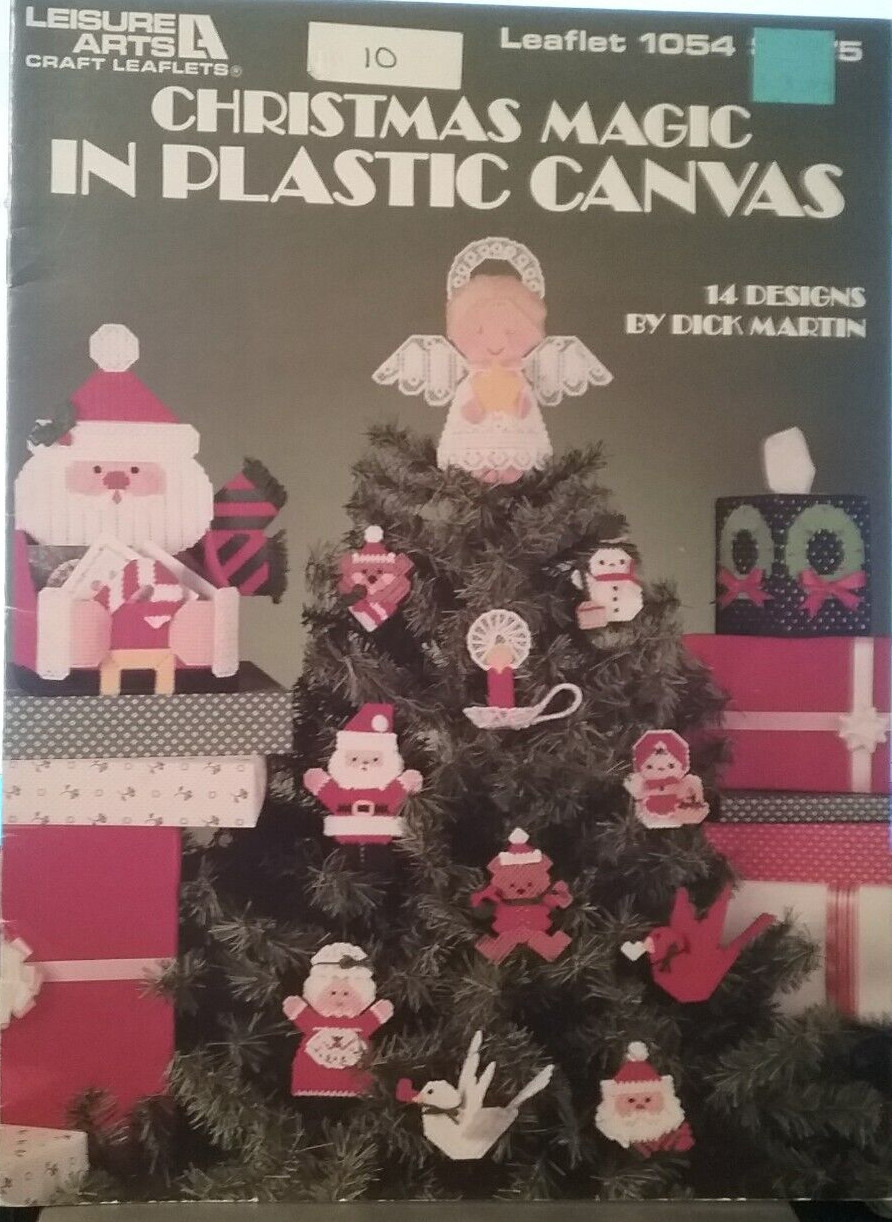 LEISURE ARTS CHRISTMAS MAGIC IN PLASTIC CANVAS PATTERN LEAFLET #1054 ©1986