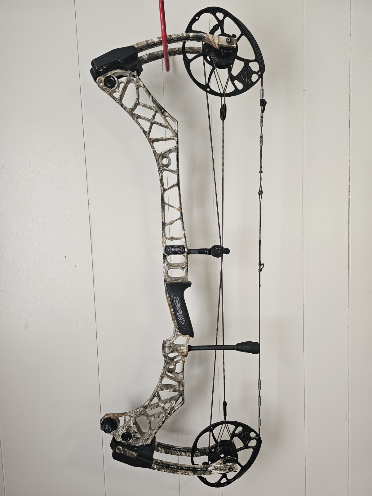 Mathews VXR 31.5 Compound Bow
