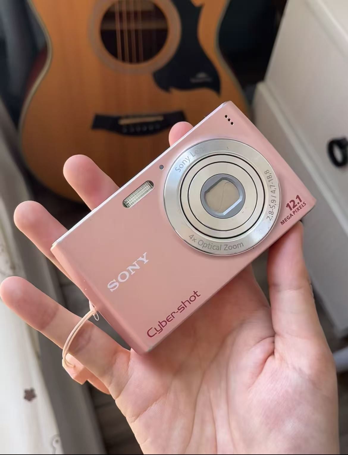 Sony Cyber-Shot DSC-W510 12.1MP 4x Zoom Compact Digital Camera Pink English