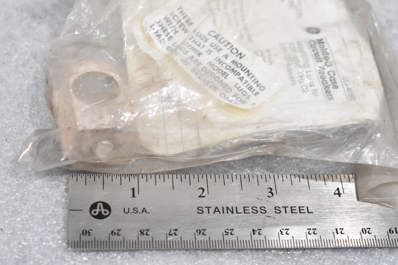 STANDARD ELECTRIC TC024 MOUNTING LUG BODY ASSEMBLY