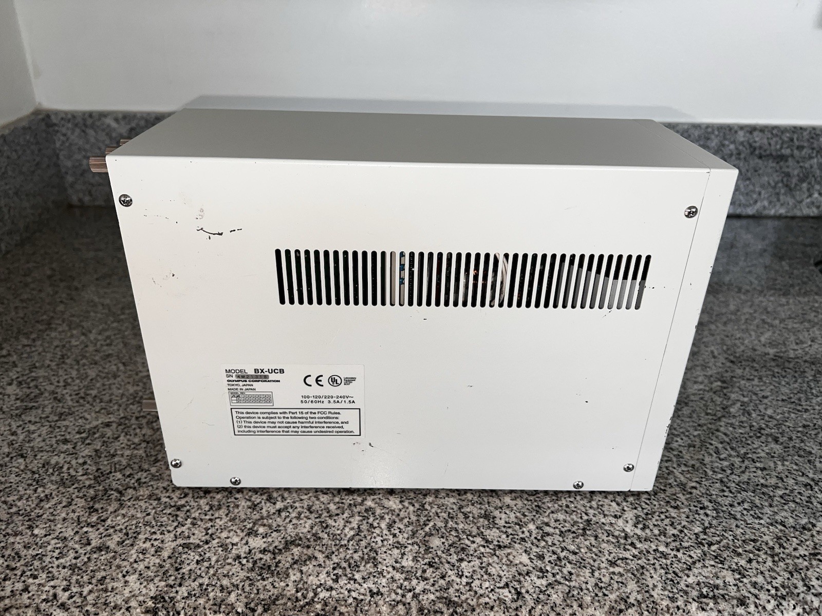 OLYMPUS BX-UCB SN 4M21318, MOTORIZED MICROSCOPE CONTROLLER 100-120/220-240v