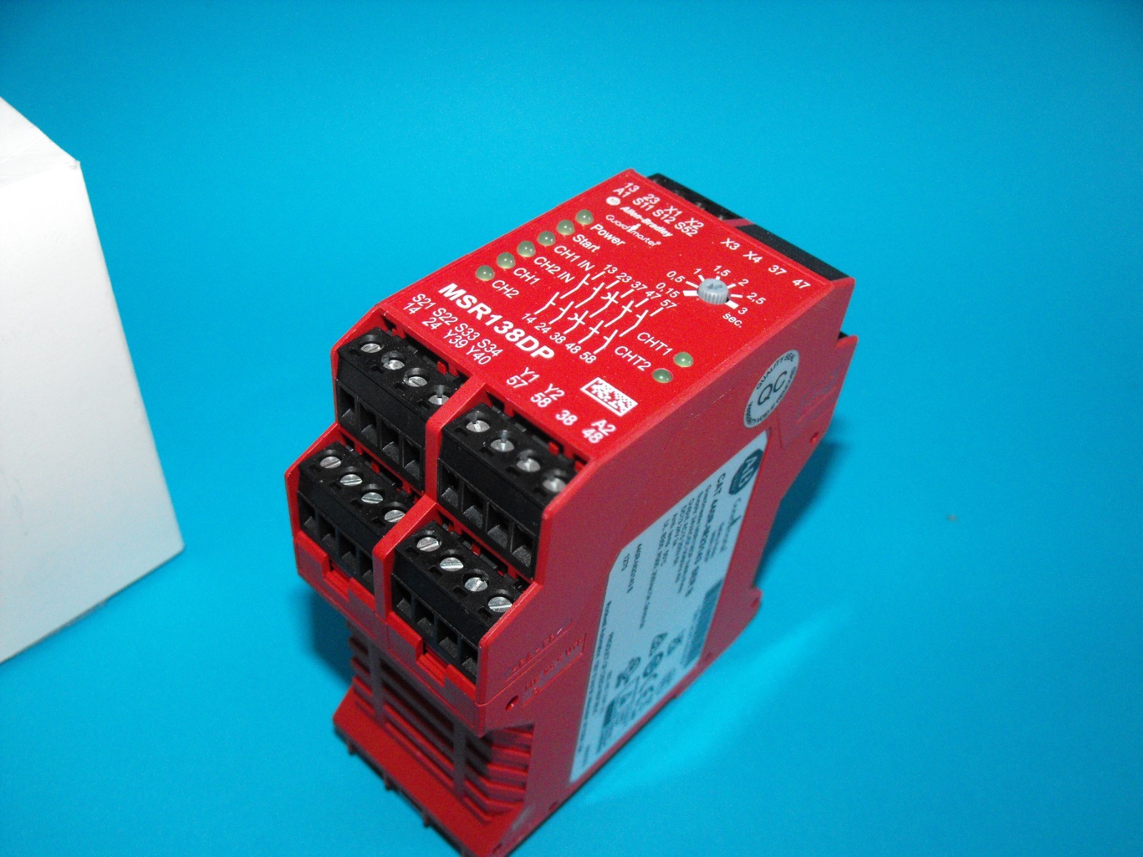 Allen-Bradley MSR138DP.440R-M23143/SER B.Guardmaster Safety Relay MSR138DP.USED
