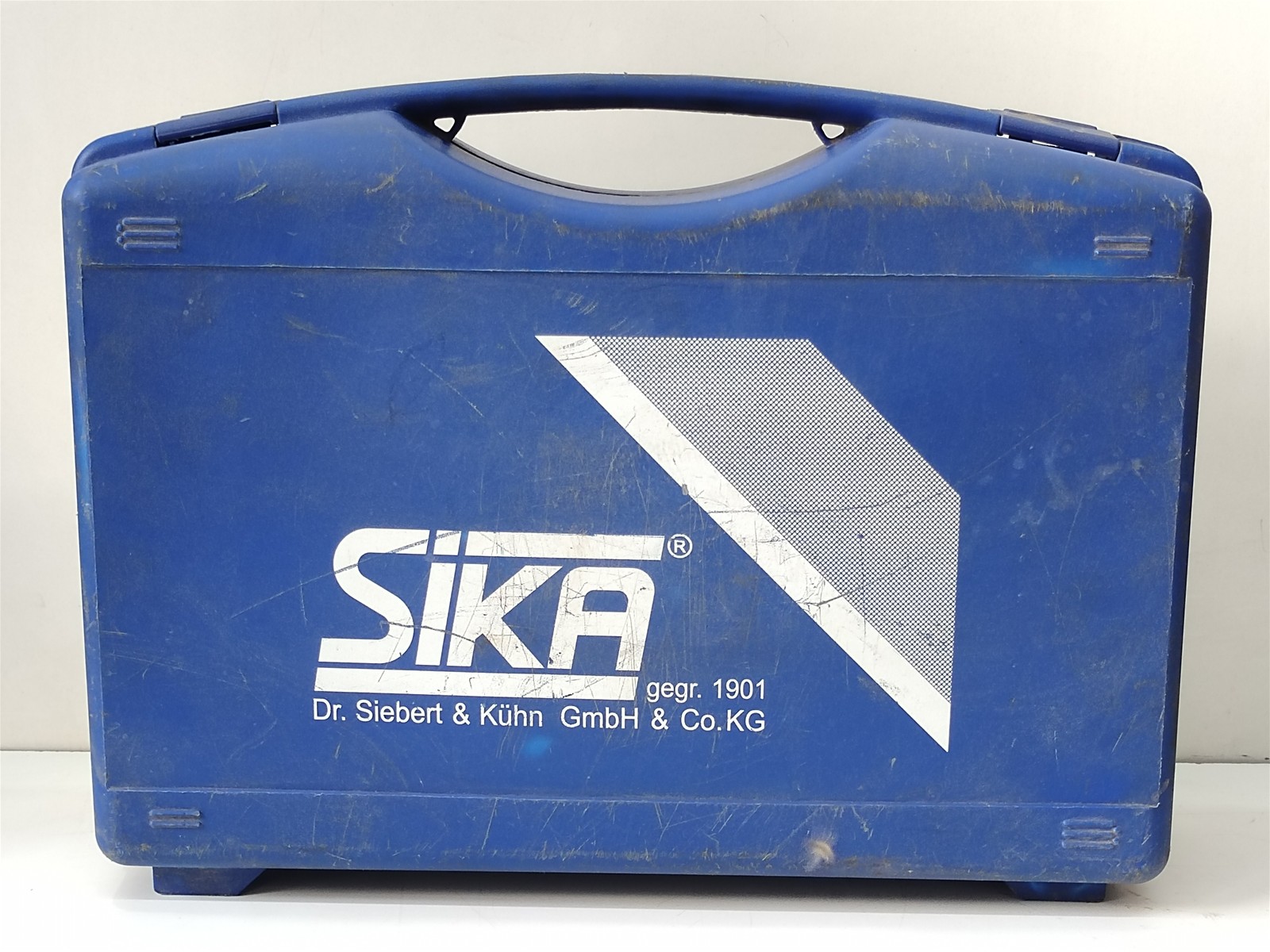 SIKA P350 PRESSURE CALIBRATOR 350 BAR with GAUGE