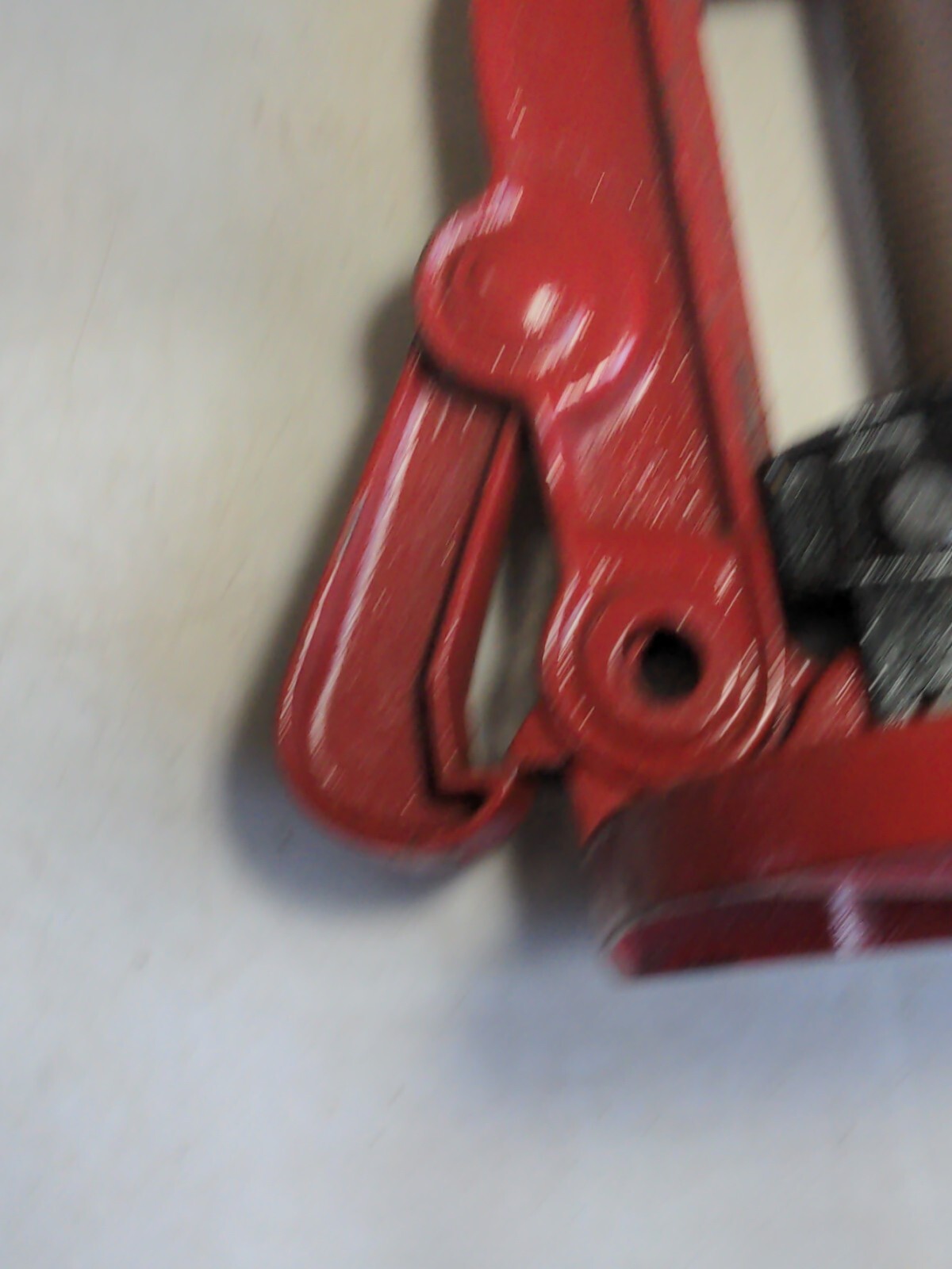 Bench Pipe Vise #1-H