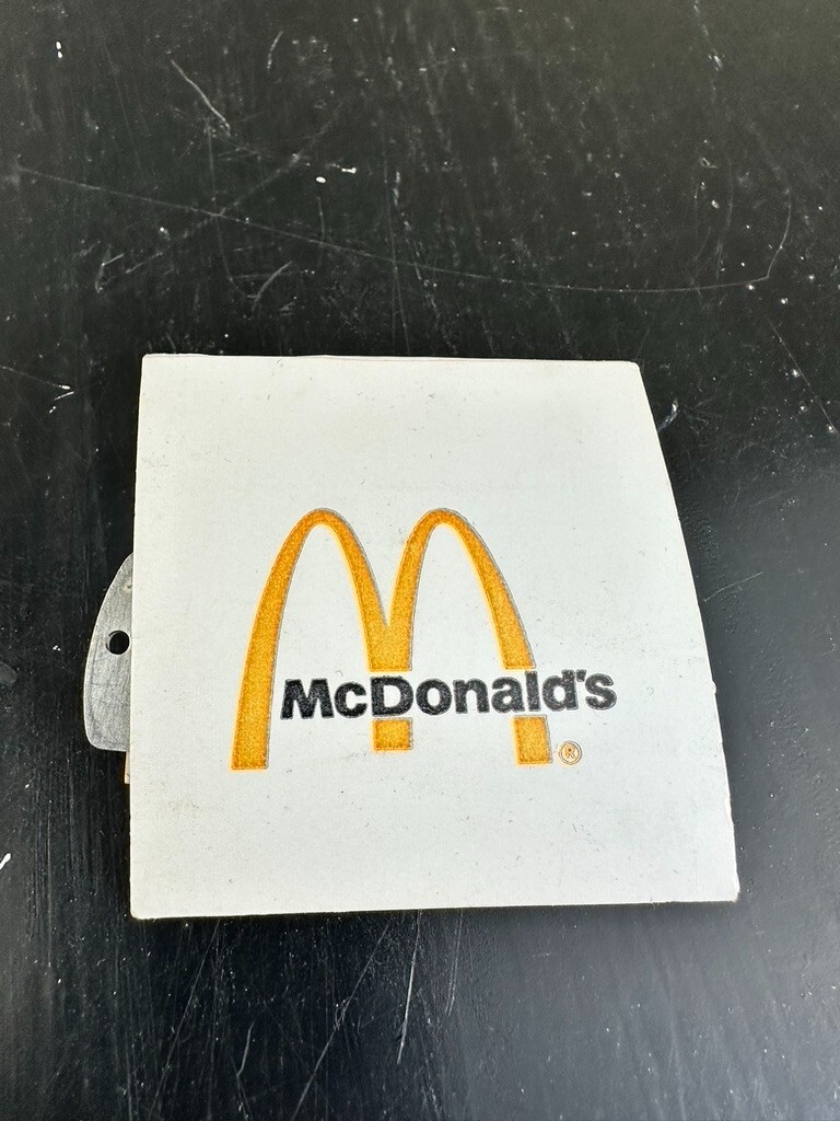 VTG 80s Original McDonald’s Collectible Golf Tees Divot Tool Ball Marker Set