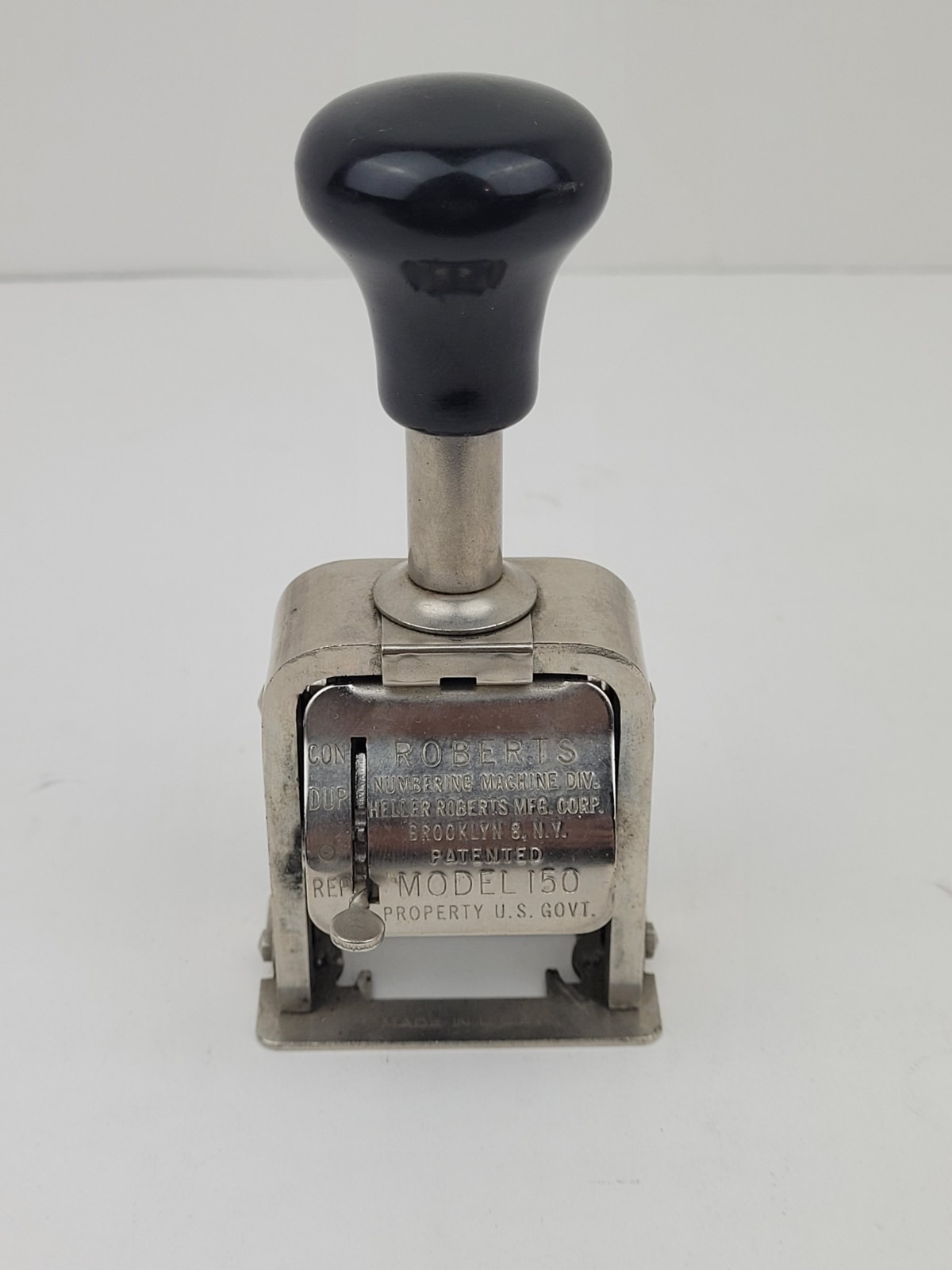 Vintage Roberts Numbering Machine Model 150 W/6 Wheels "Property US Government"