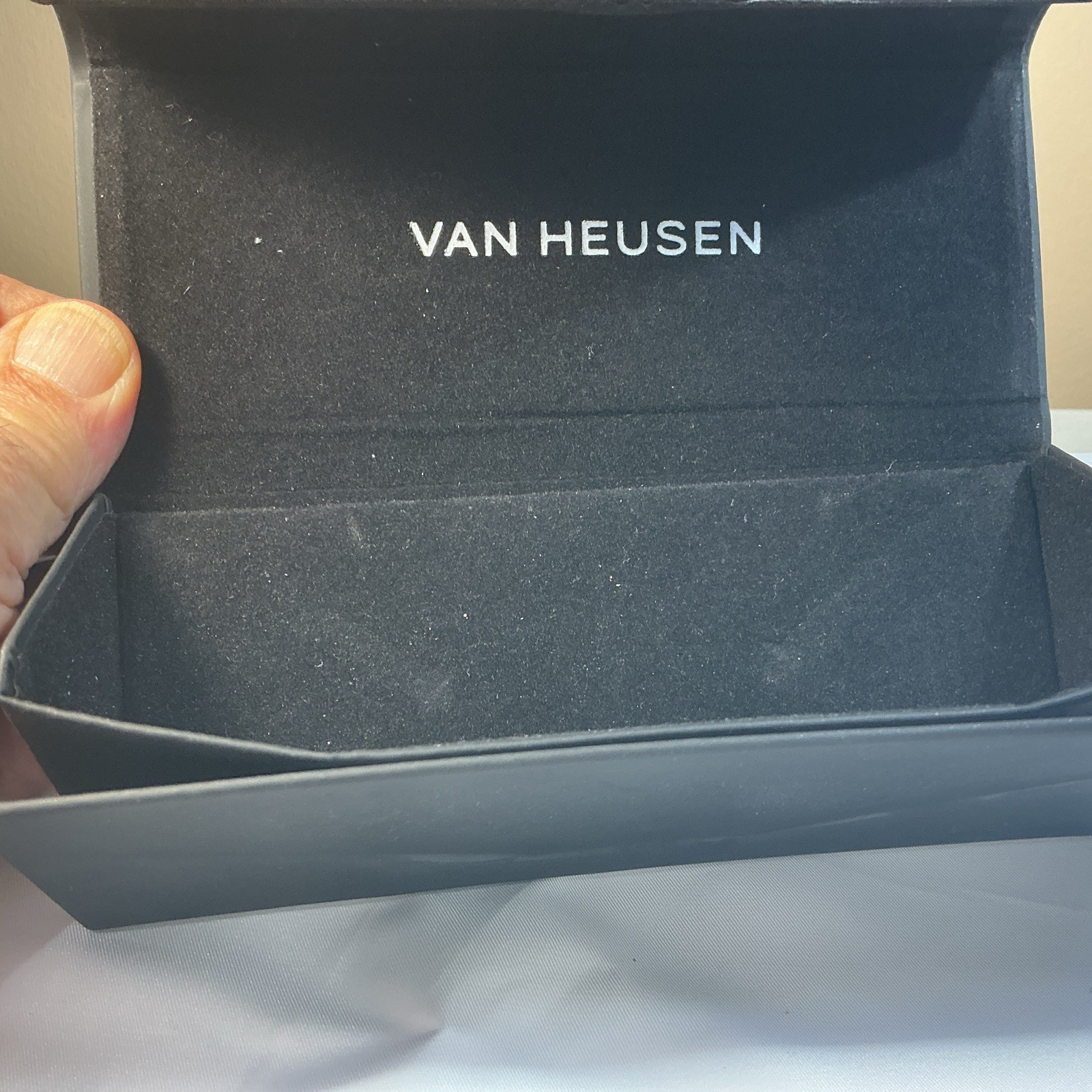Van Heusen Eyeglass Snap Case Dark Brown