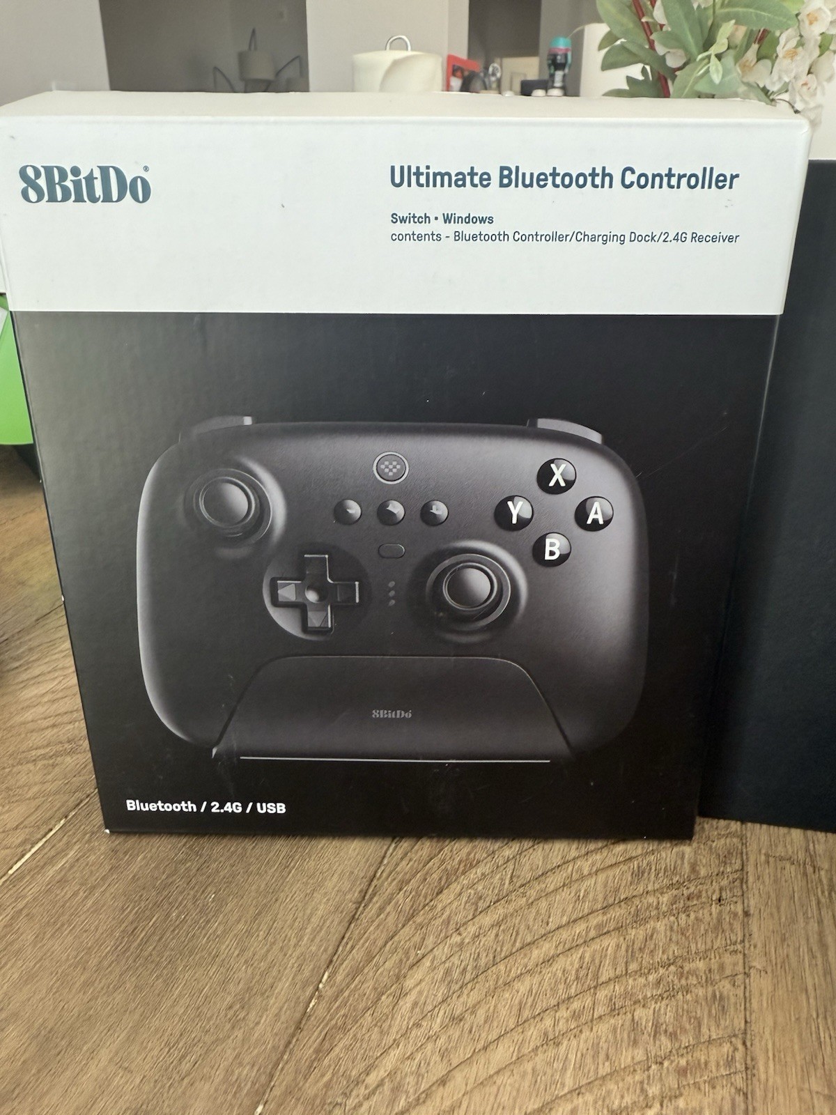 8BitDo 80NA Ultimate Wireless Bluetooth Controller With Charging Dock (Black)