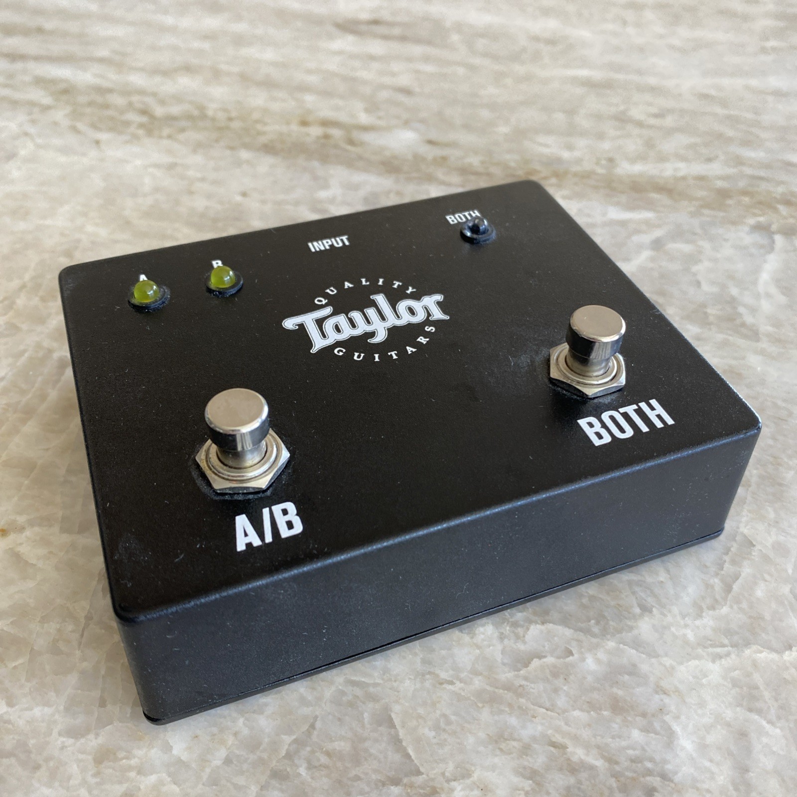 Taylor A/B/Both Switch For  Switching between Amps or Effects