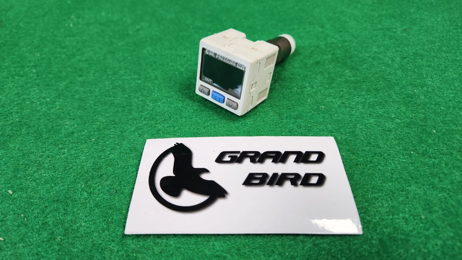 SMC ISE30-01-65-M Digital Pressure, USED