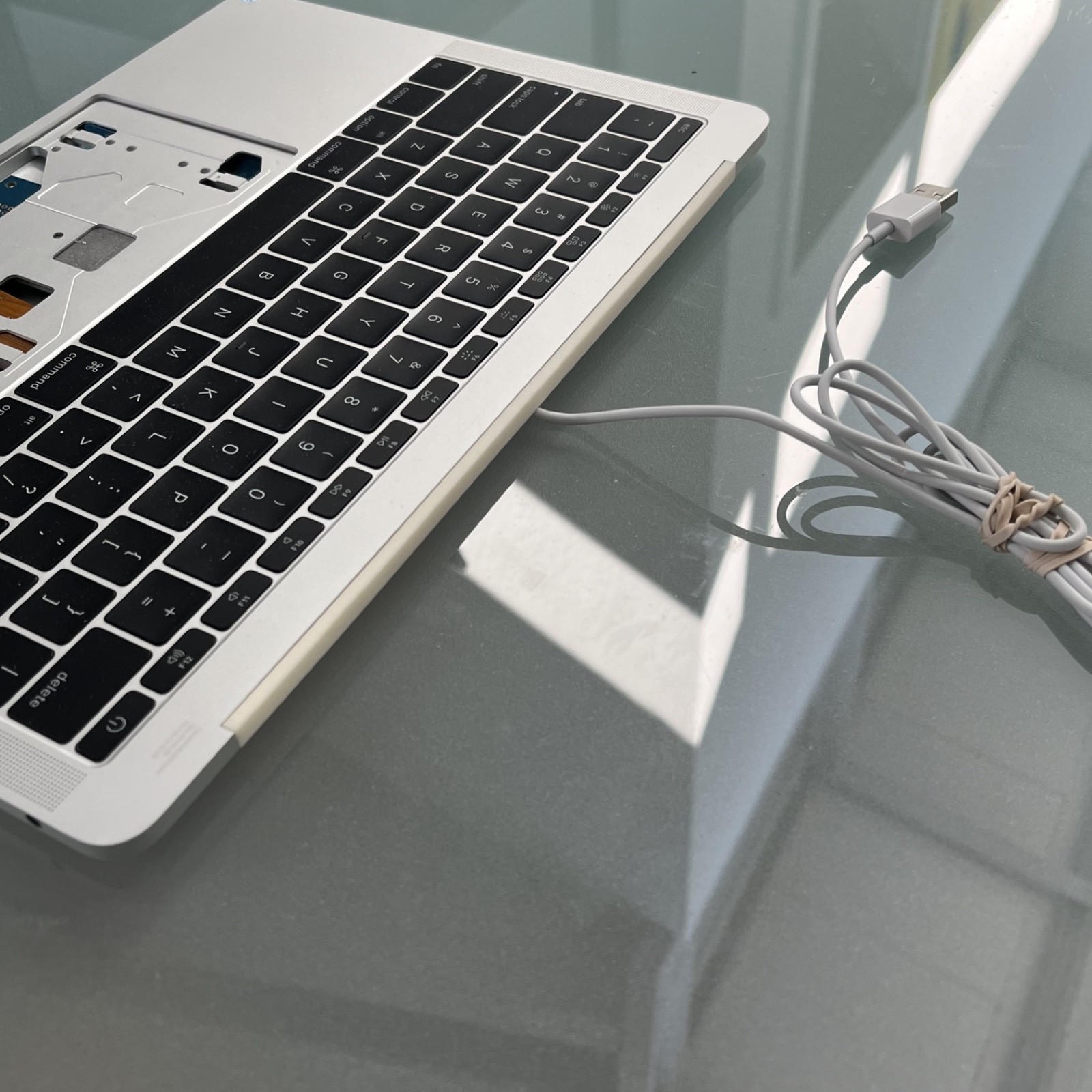 PROTOTYPE Apple Macbook Keyboard Test Unit