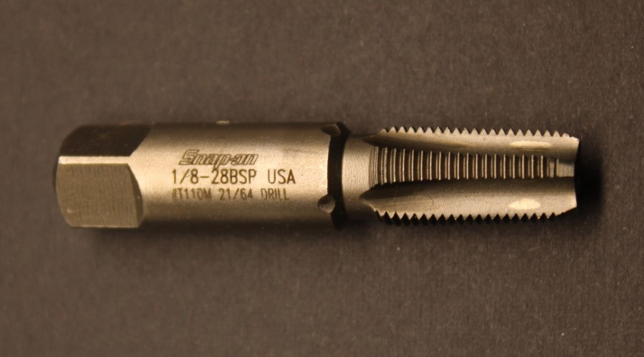 SNAP-ON TAP  T1110M NEW  STOCK 1/8 - 28BSP