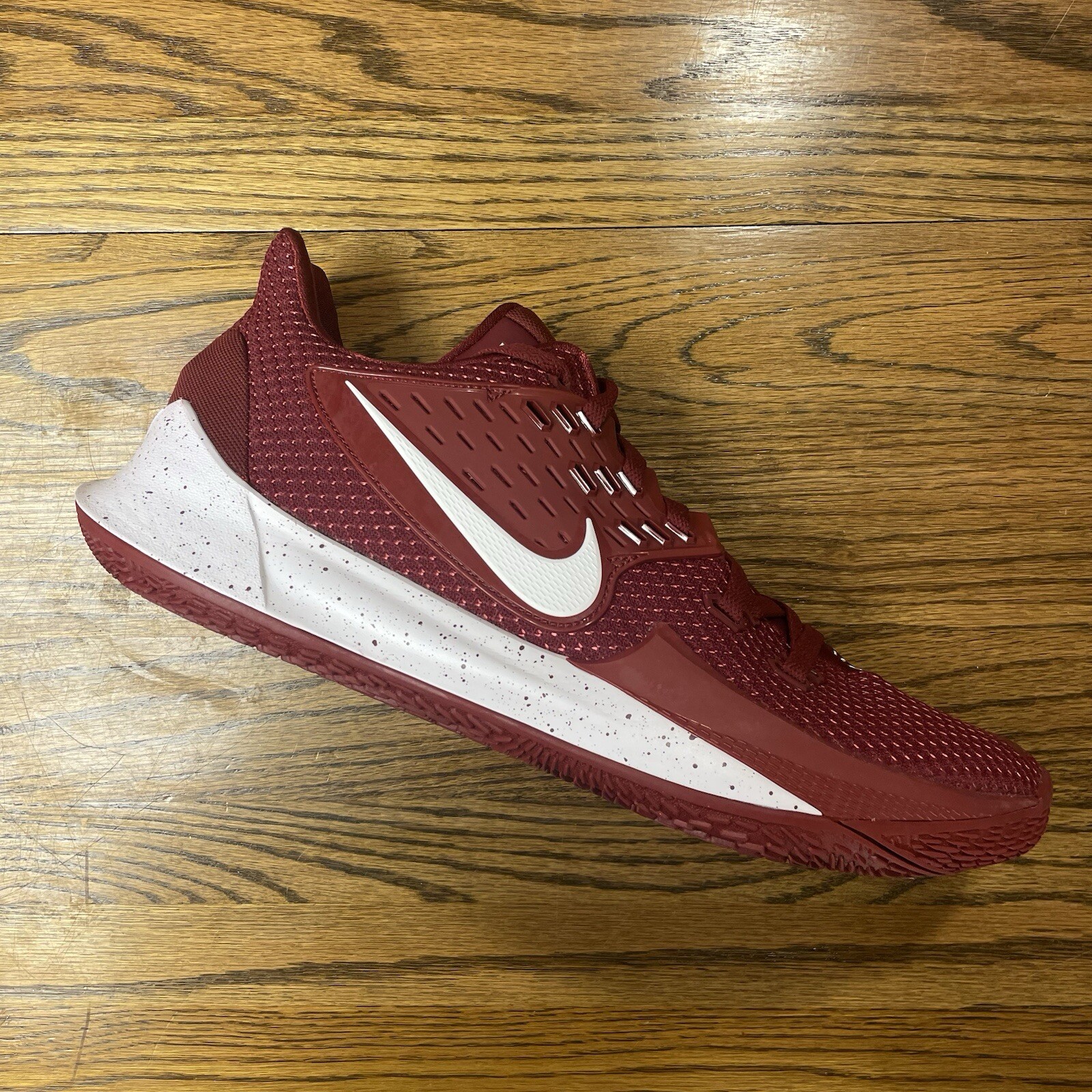 PROMO Kyrie Irving Low 2 TB Sz 15 Cn9827 600 Wine Red White Basketball Shoes NEW