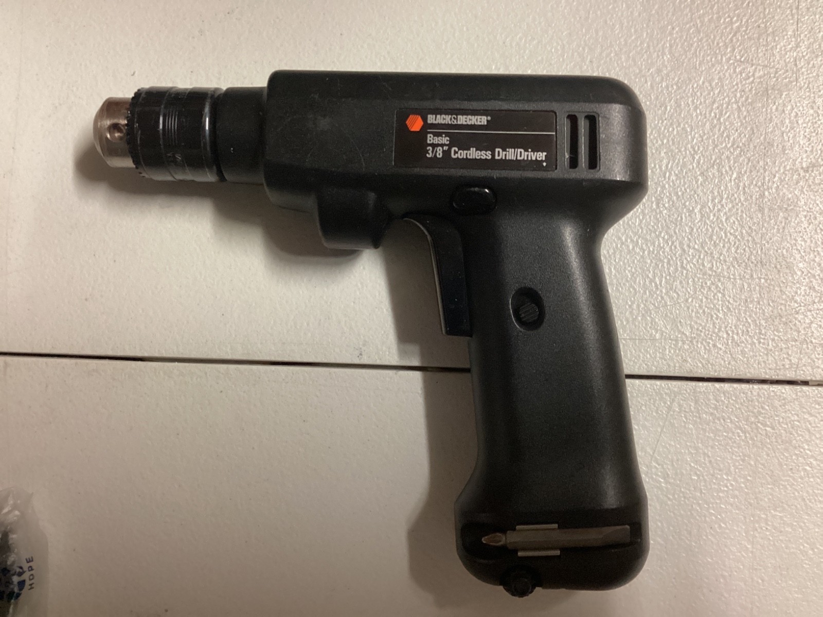 BLACK+DECKER Basic 3/8” Cordless Drill/Driver 4.8V 225/450 RPM Not tested P&R