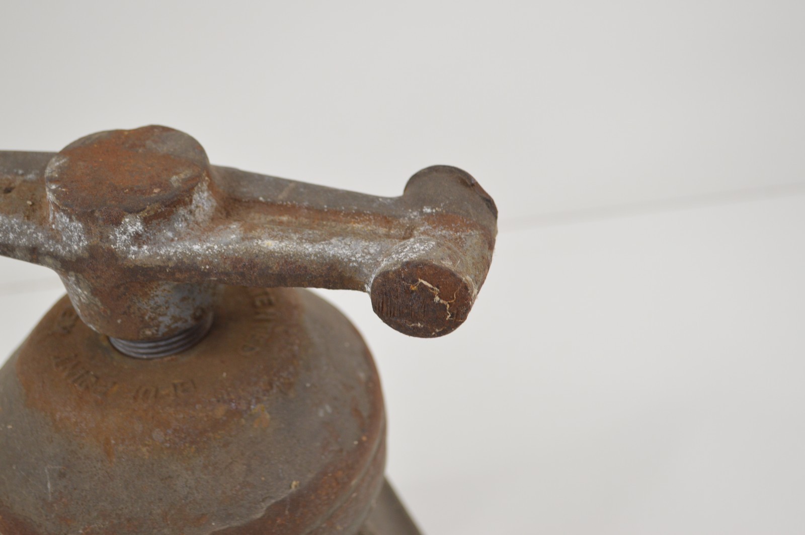 Blue Point 4567-H 3-Leg Mopar Rear Brake Drum Hub Puller Tool