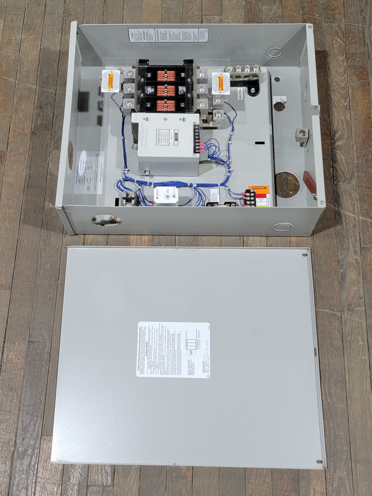 Generac RTSN200G3 Automatic Transfer Switch 200A 480V System 120/208V