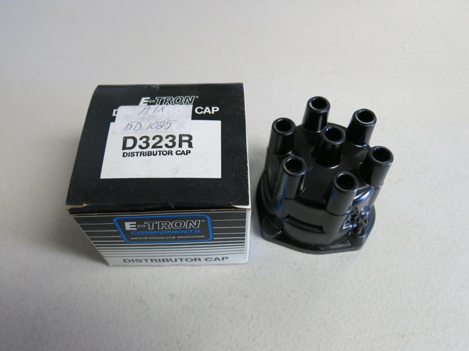 E-Tron Distributor Cap 5D1025 fits 1963-1974 Checker Chevrolet GMC (D323R)