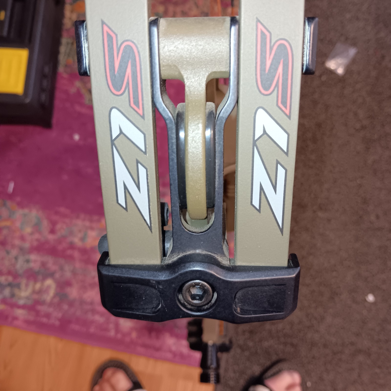 Hoyt Z1s Left Hand