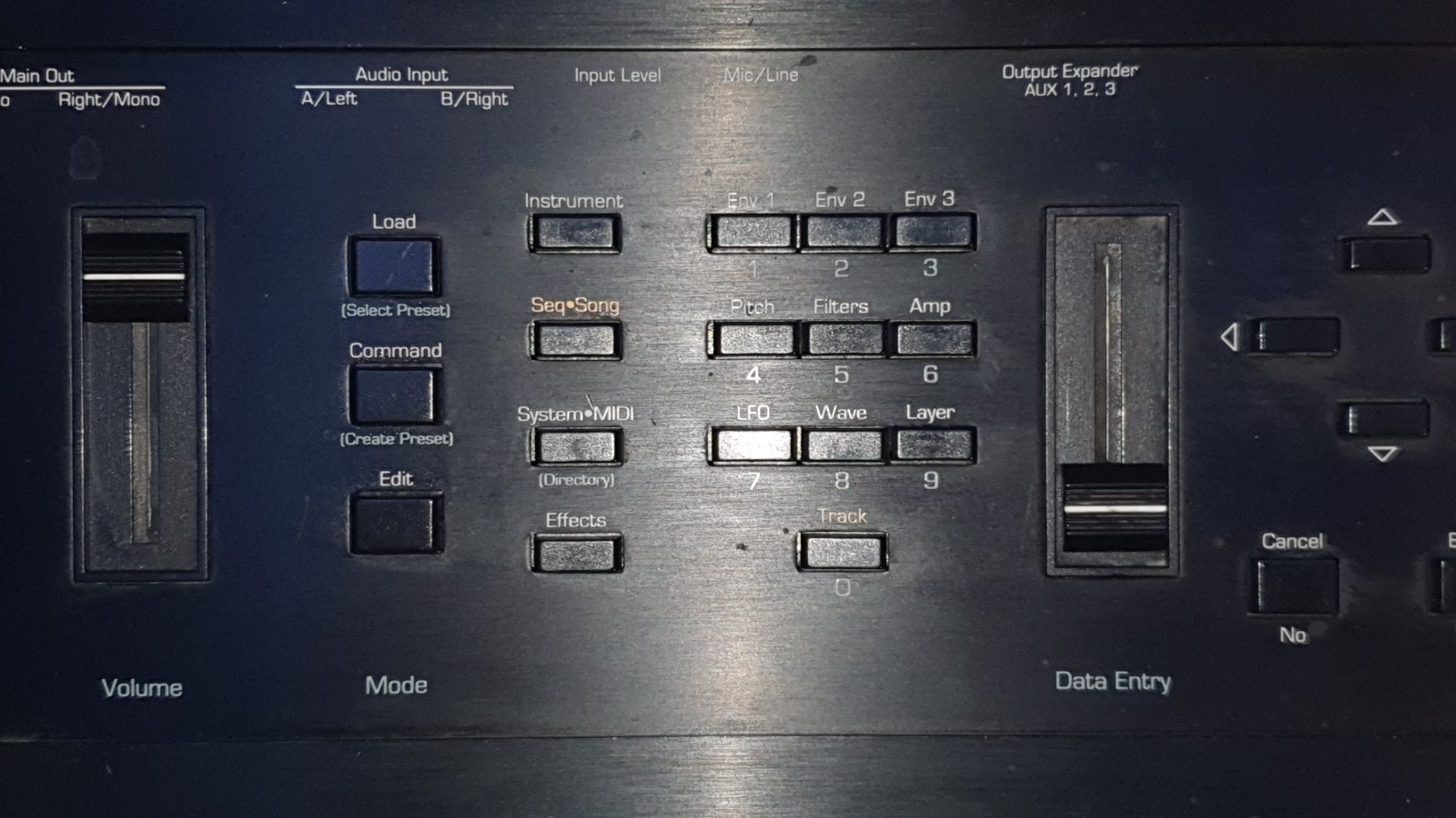 Ensoniq ASR10 Sampling Keyboard