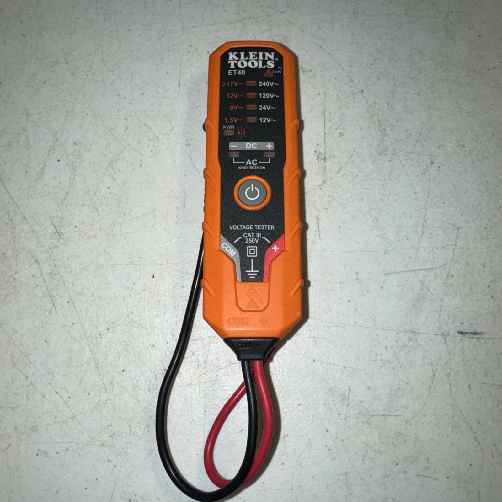 Klein Tools ET40 Electronic Voltage Tester AC/DC 12V-240V Tested Working