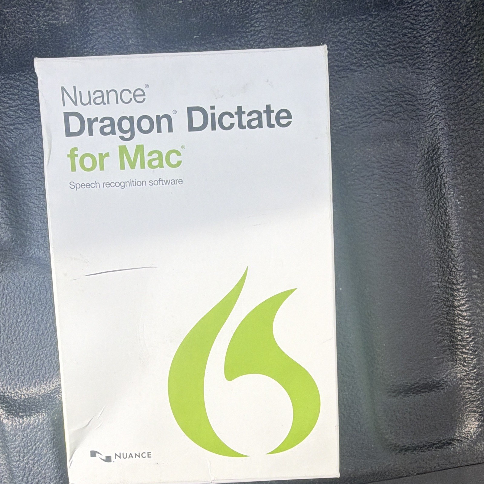 Nuance Dragon Dictate for Mac v6 Speech Recognition CD English 1 Device
