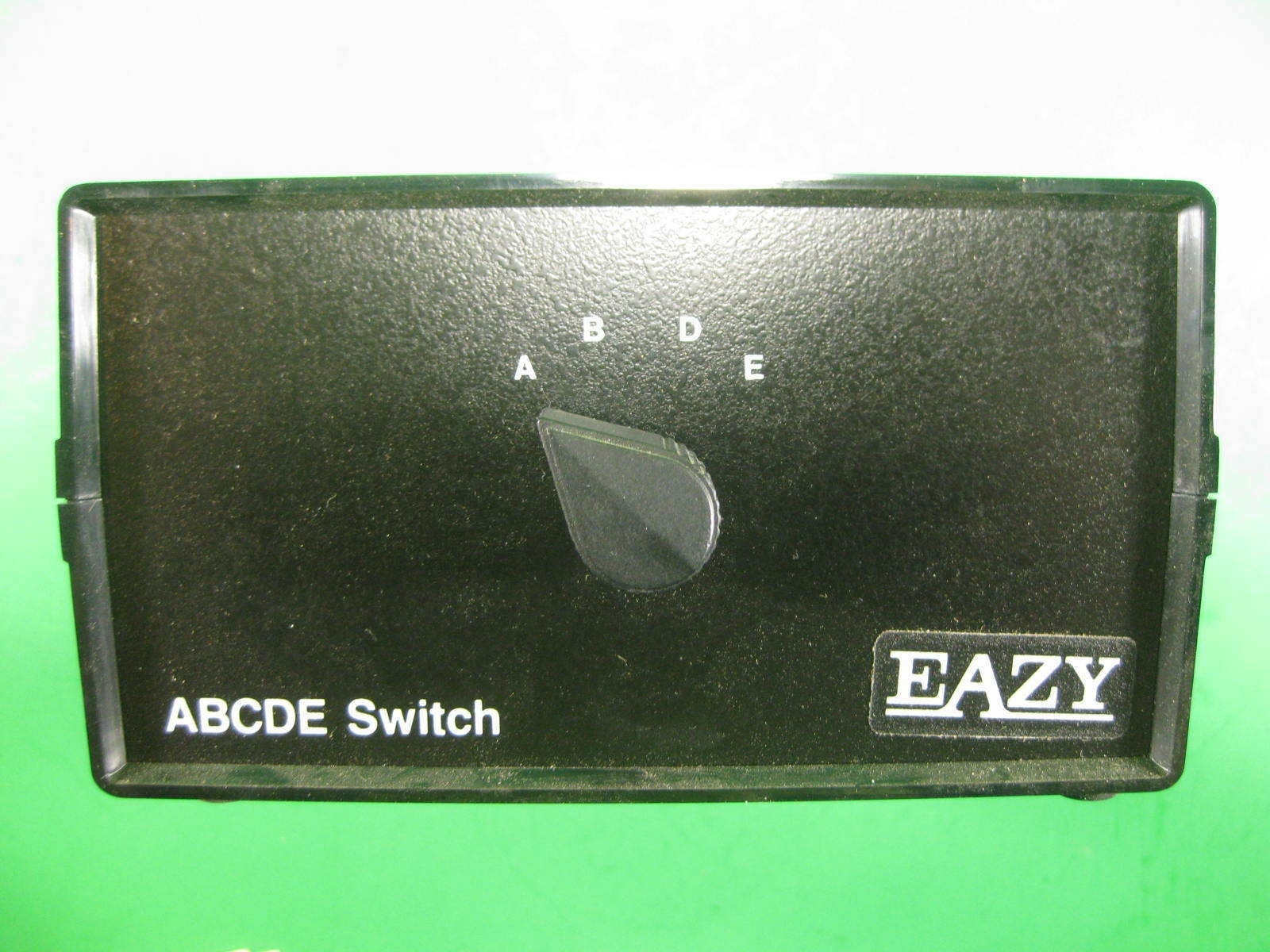 Eazy ABCDE Switch 4 to 1 -- New --