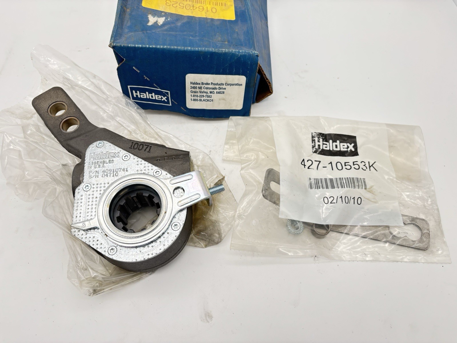 HALDEX 40010142 Auto Brake Slack Adjuster 1.5"-10 Spline, 5"/6" Arm BlueBird Bus