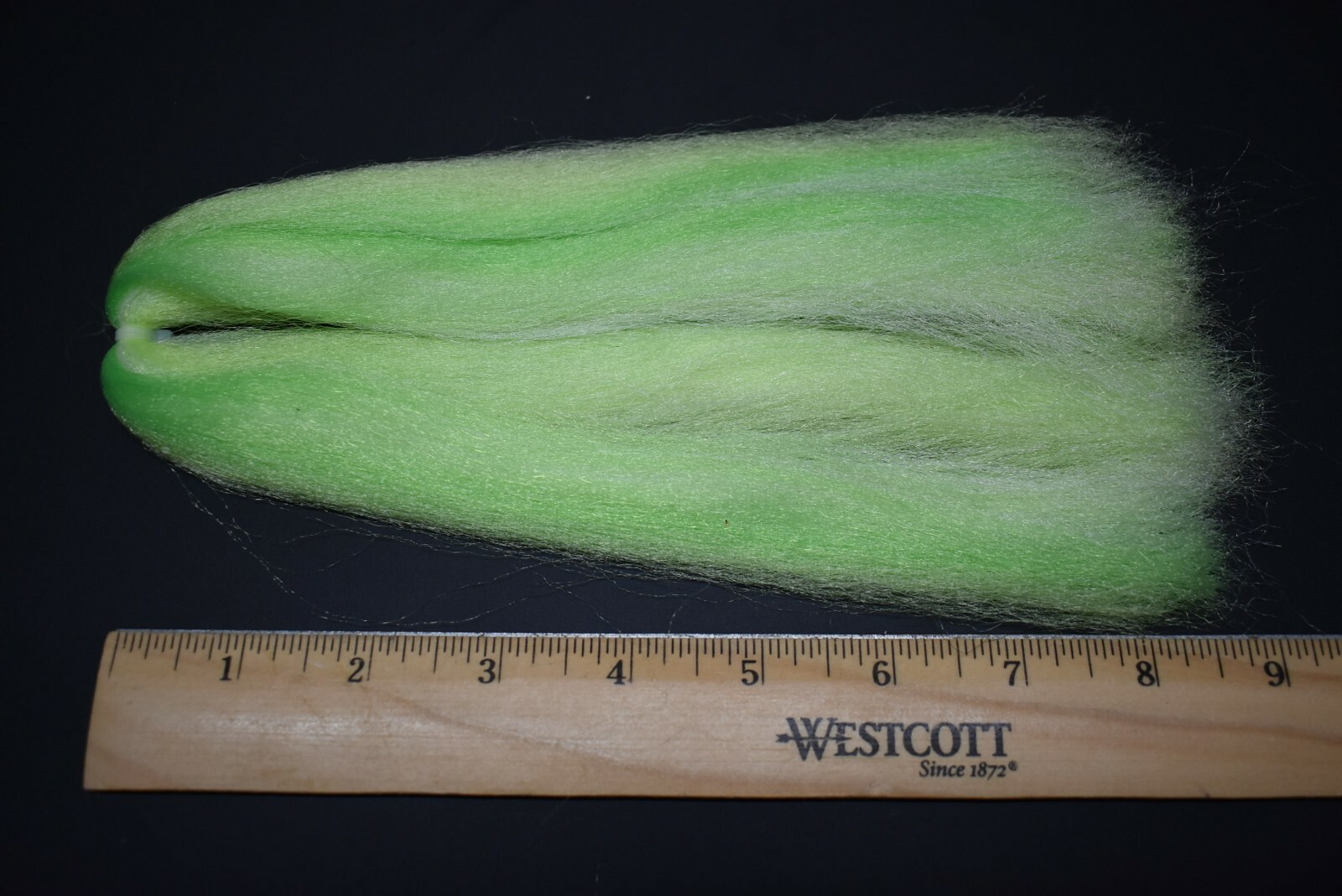 Hank CHARTREUSE NEEDLEFISH Sea Fibers Blend Fly Tying & Saltwater