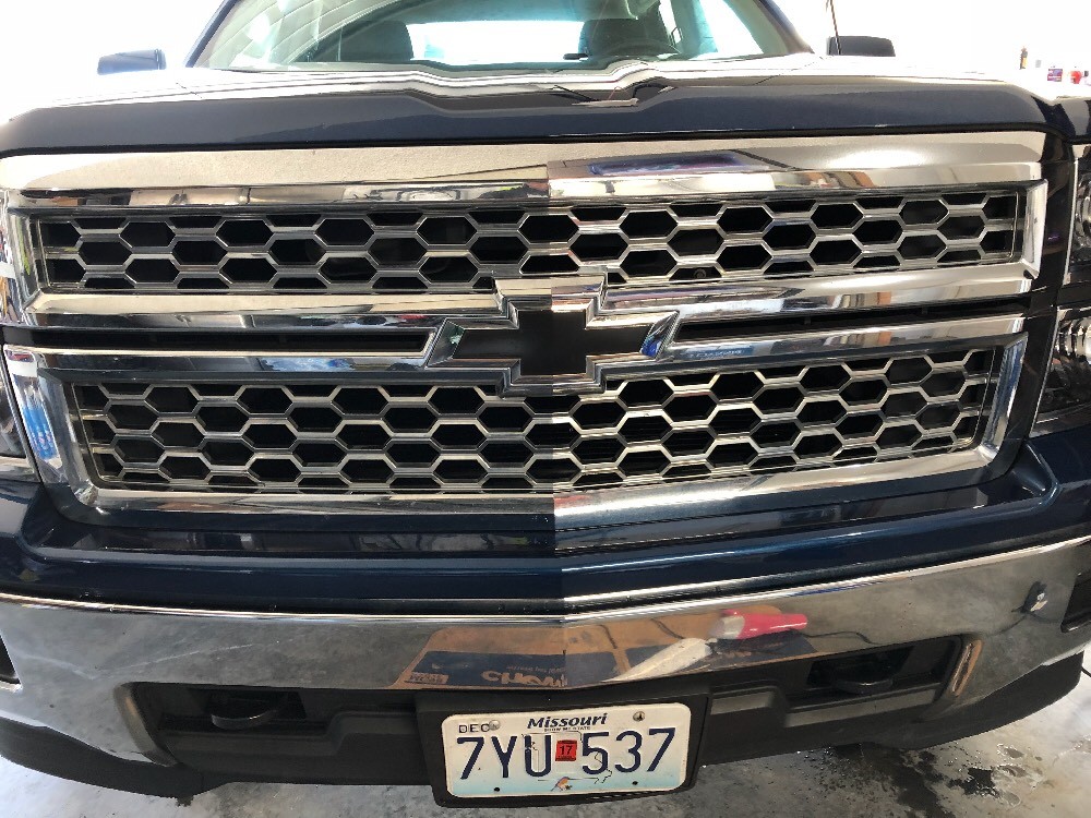 Gloss Black (2) Decal Overlay U-Cut for Bowtie Emblems Carbon Fiber