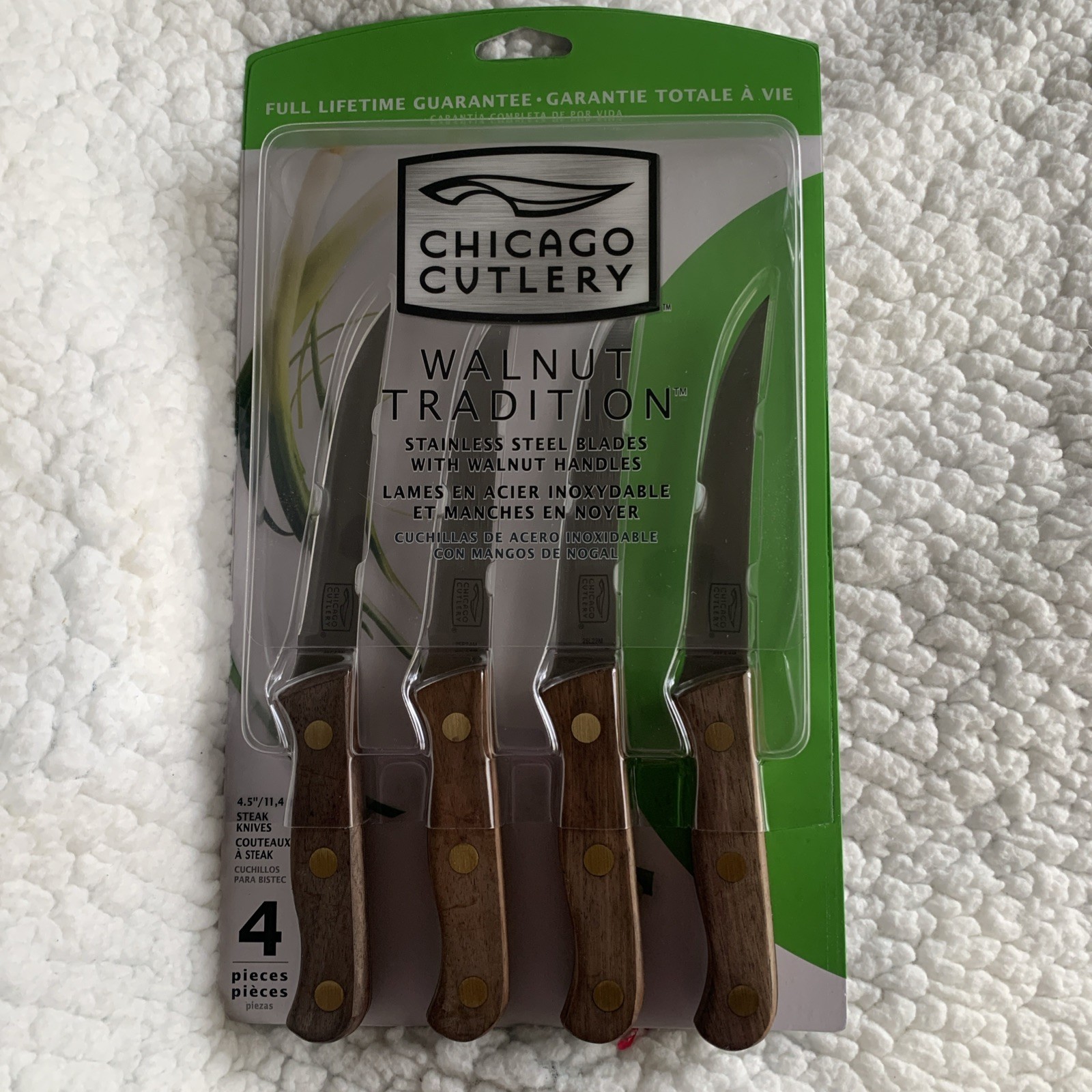 Chicago Cutlery 4 piece Walnut Tradition Steak Knife Set New replaces 103S B144