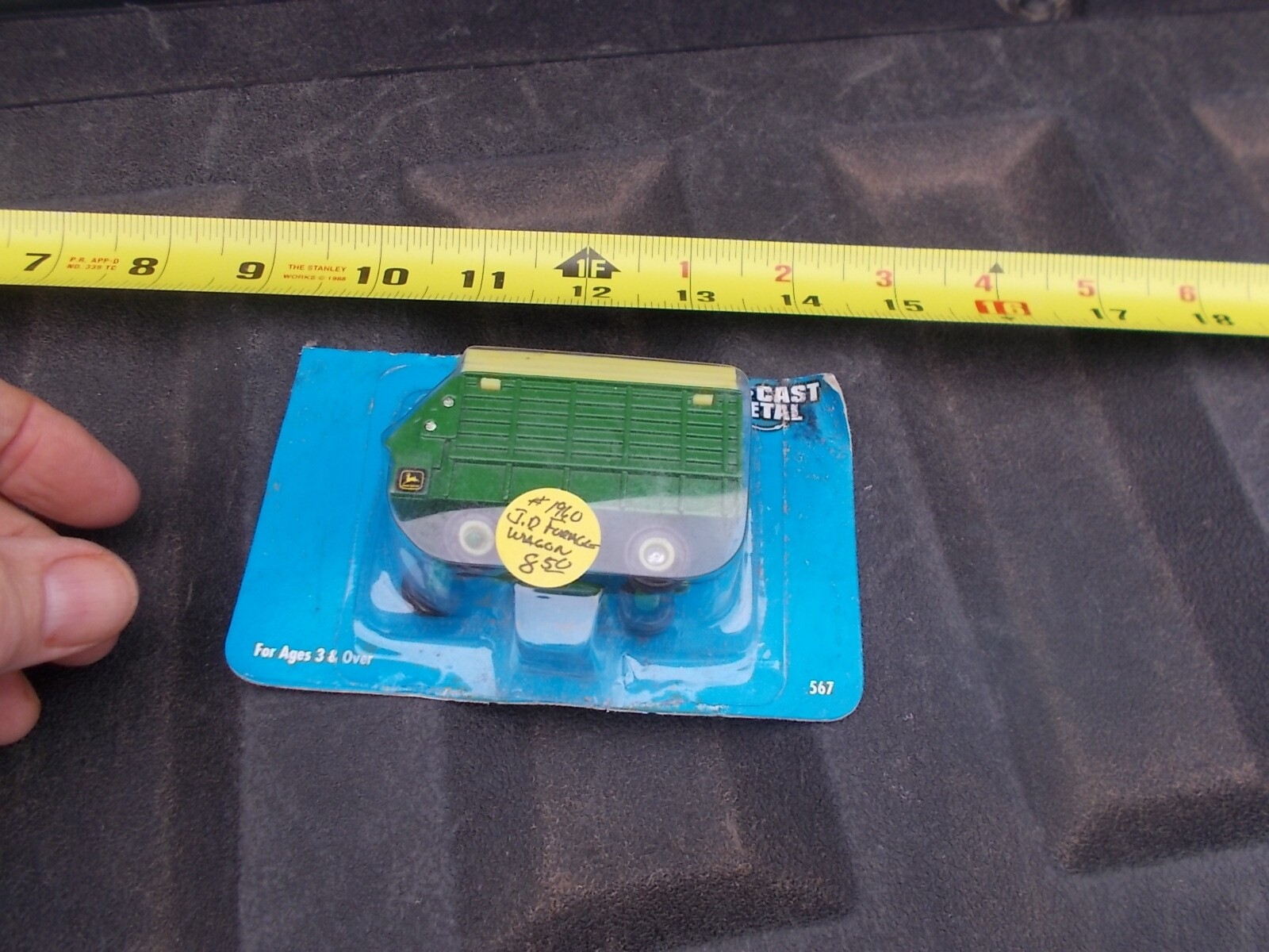 Ertl Farm Country replica John Deere Forage wagon  1/64