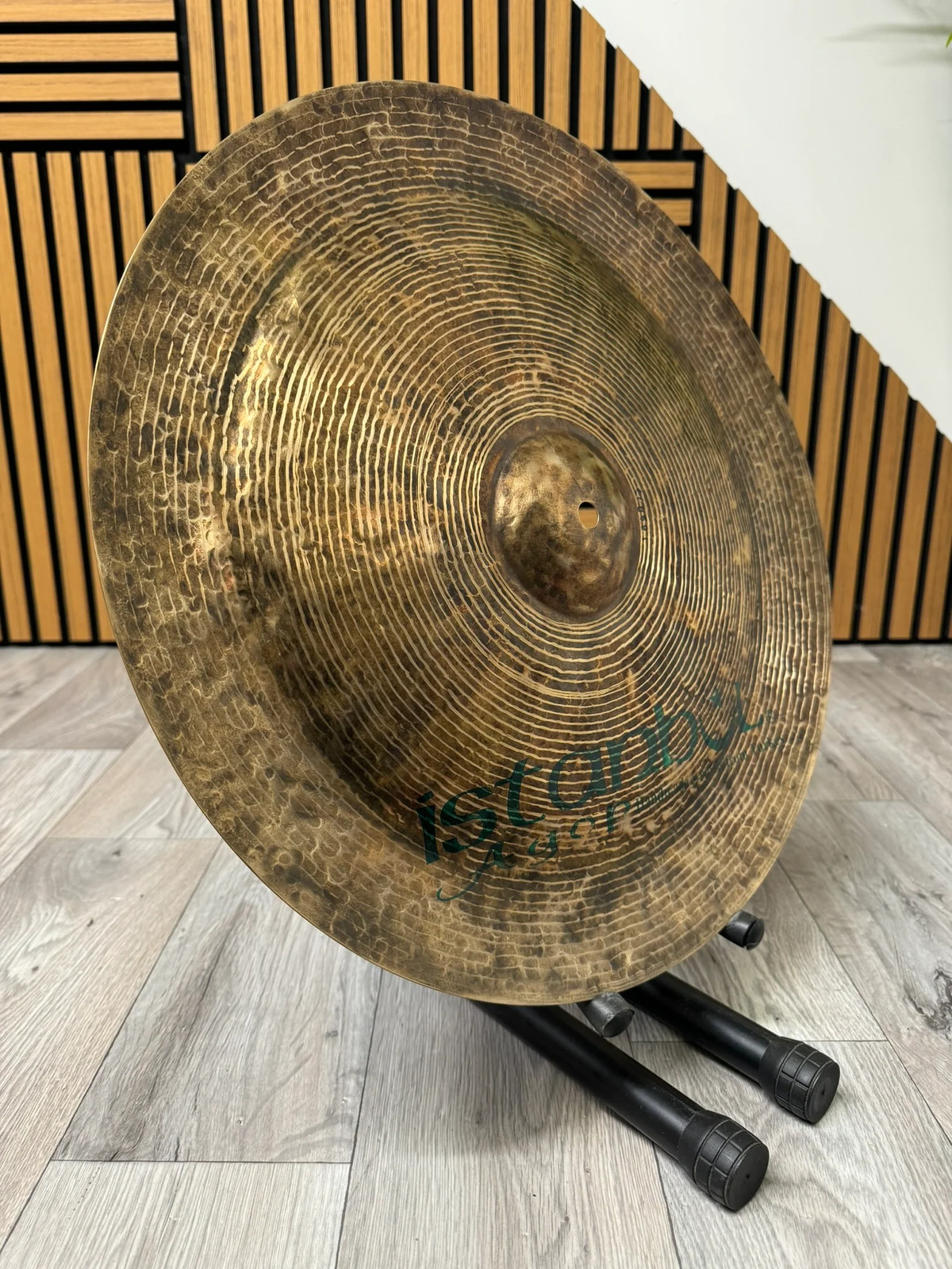Istanbul Agop Signature China Cymbal 18”/45cm / Drum Accessory #VY5