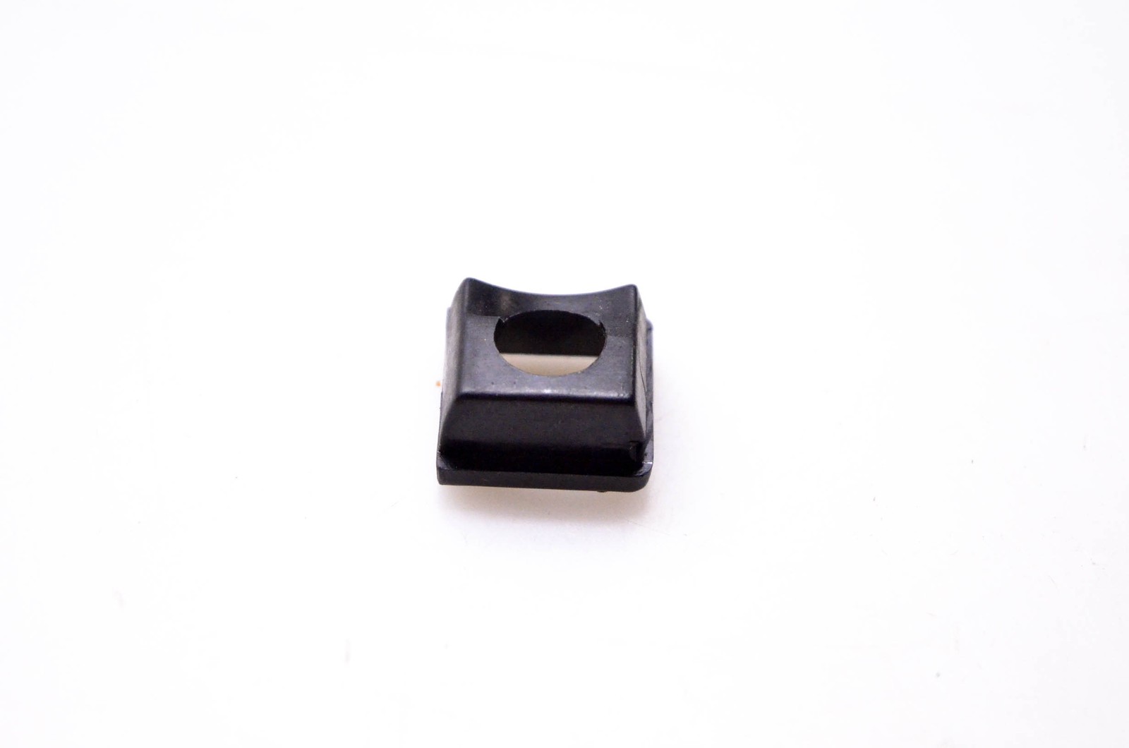 Aftermarket 39664 Rope Guide Insert NOS