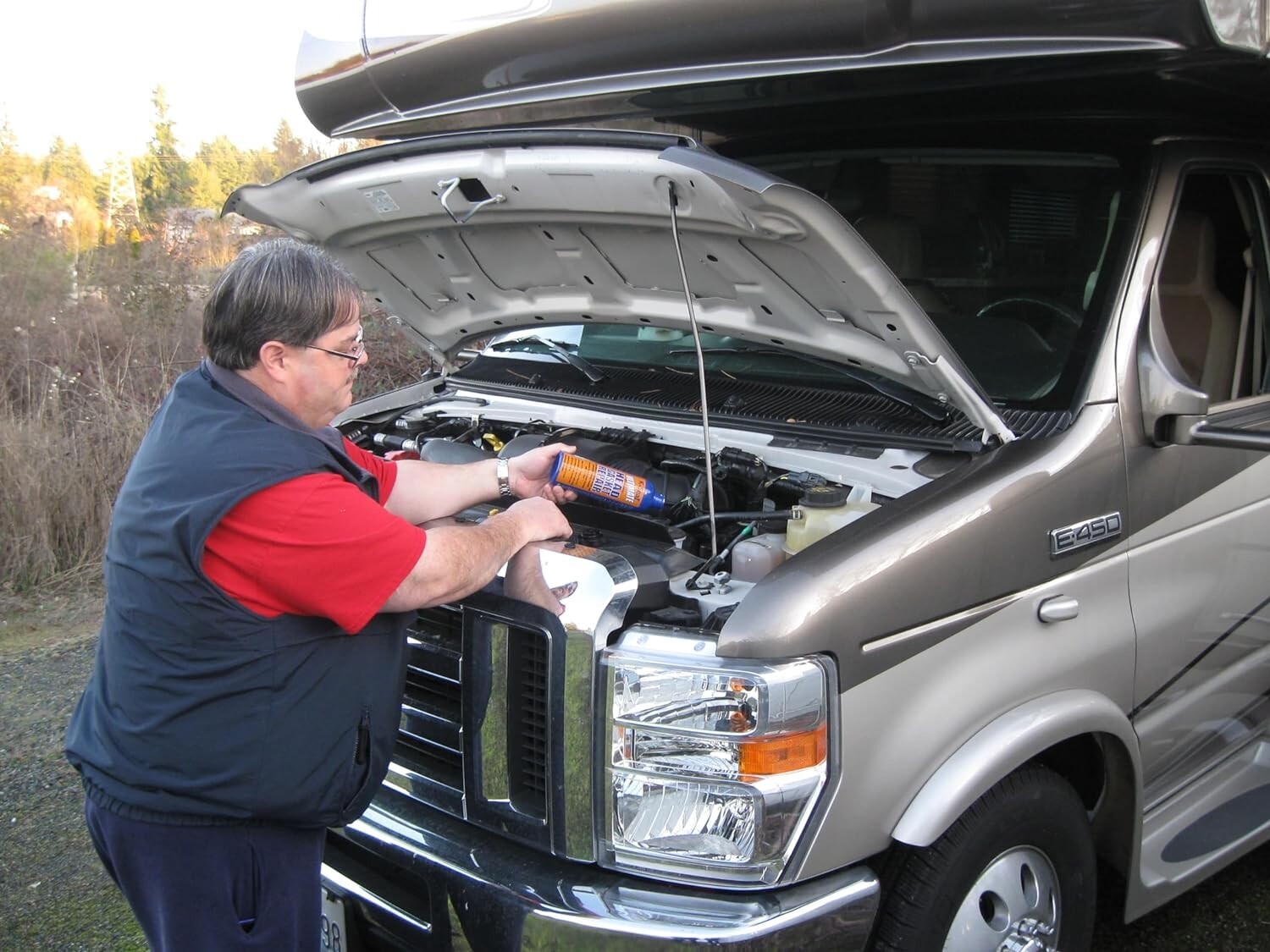 16oz Professional-Grade Head Gasket & Coolant Leak Sealer - Easy Application