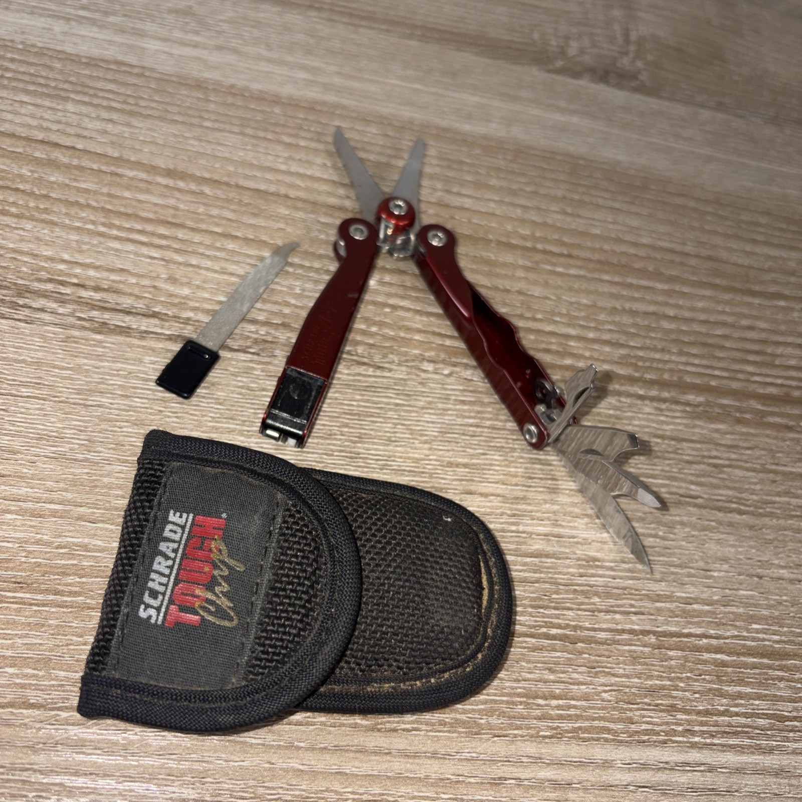 Schrade Tough Chip ST2 Compact Multi-Tool With Nylon Sheath USA