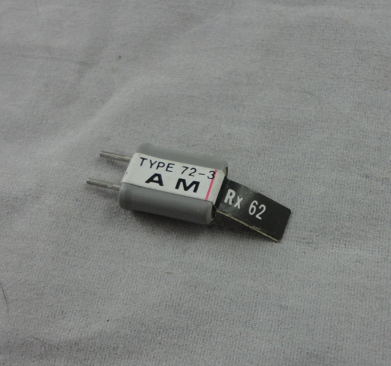 Futaba 75Mhz 72-3 AM Receiver Crystal CH62 Channel 62 75.430Mhz