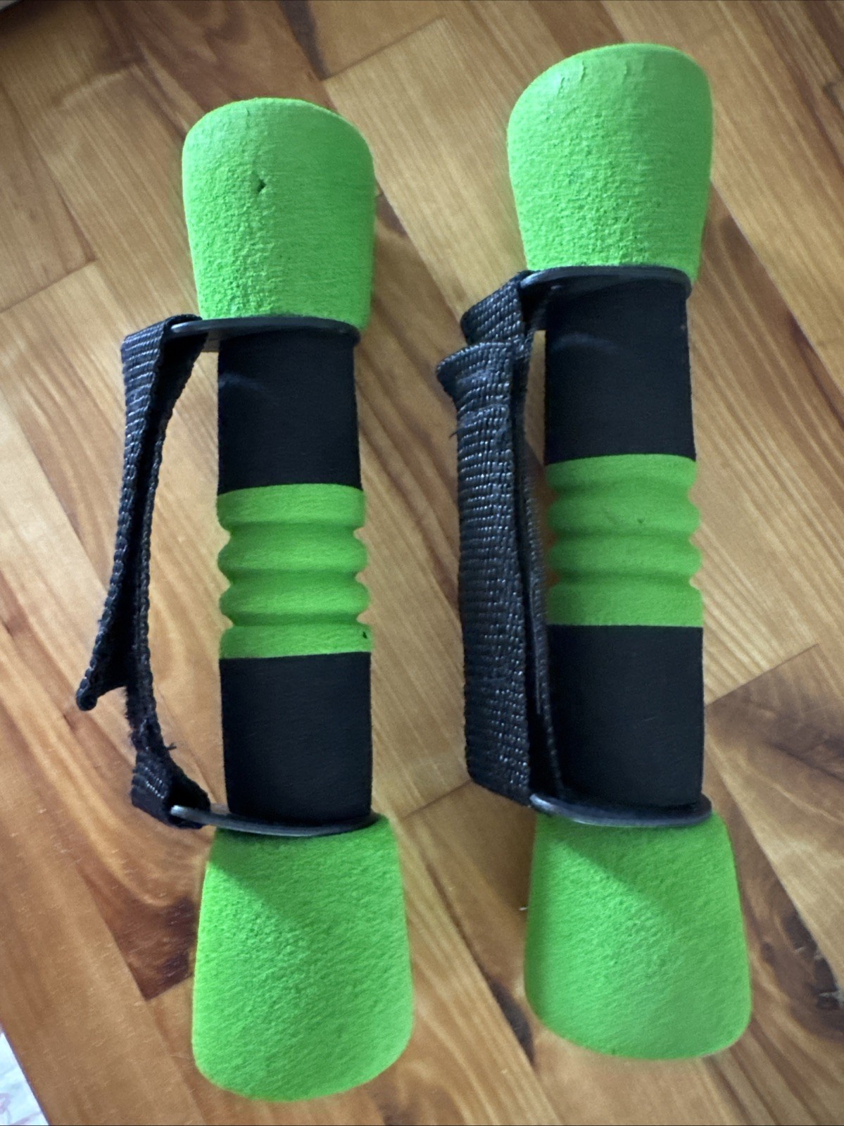 Go Walking Hand Weight Set 1 lb Each with Adjustable Hand Strap, Soft Grip
