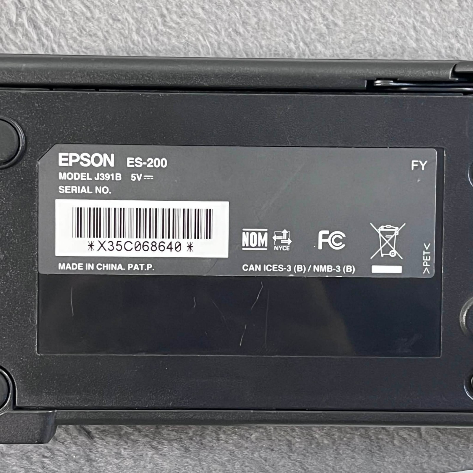Epson ES-200 Portable Compact Document Scanner (For parts/not working) *READ