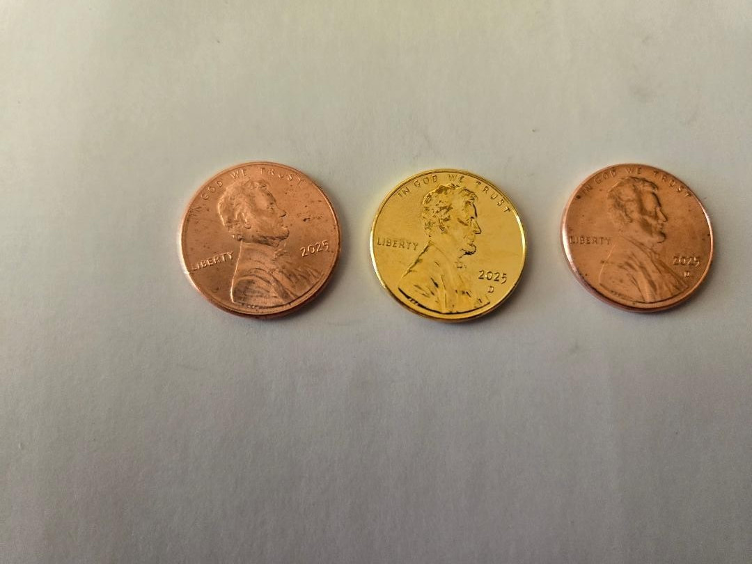 2025 P D Lincoln Cent & 24K Gold Plated Coin 3-Coin Set Philadelphia Denver BU