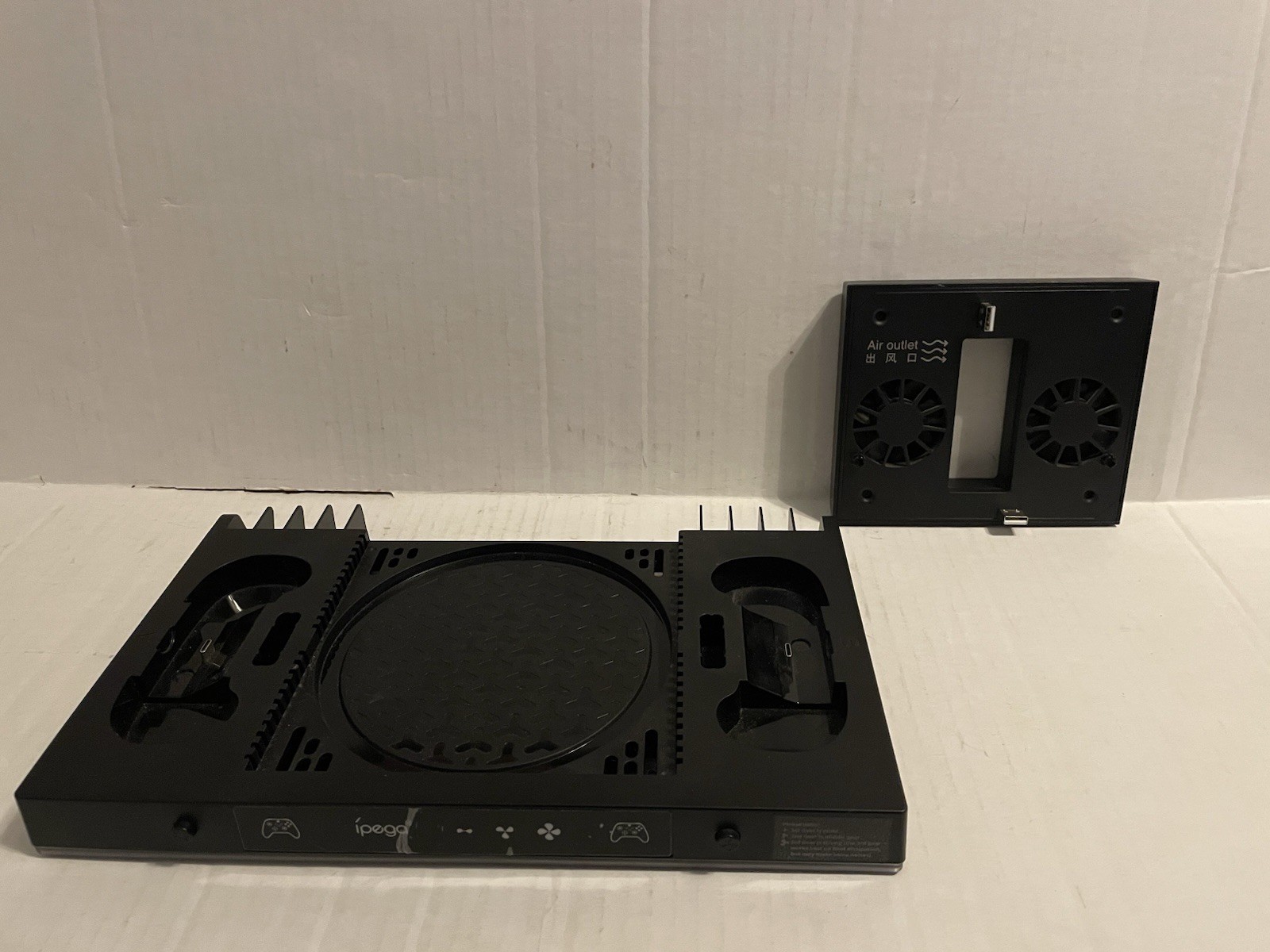 Ipego Charging Dock & Cooling System For Xbox Series X