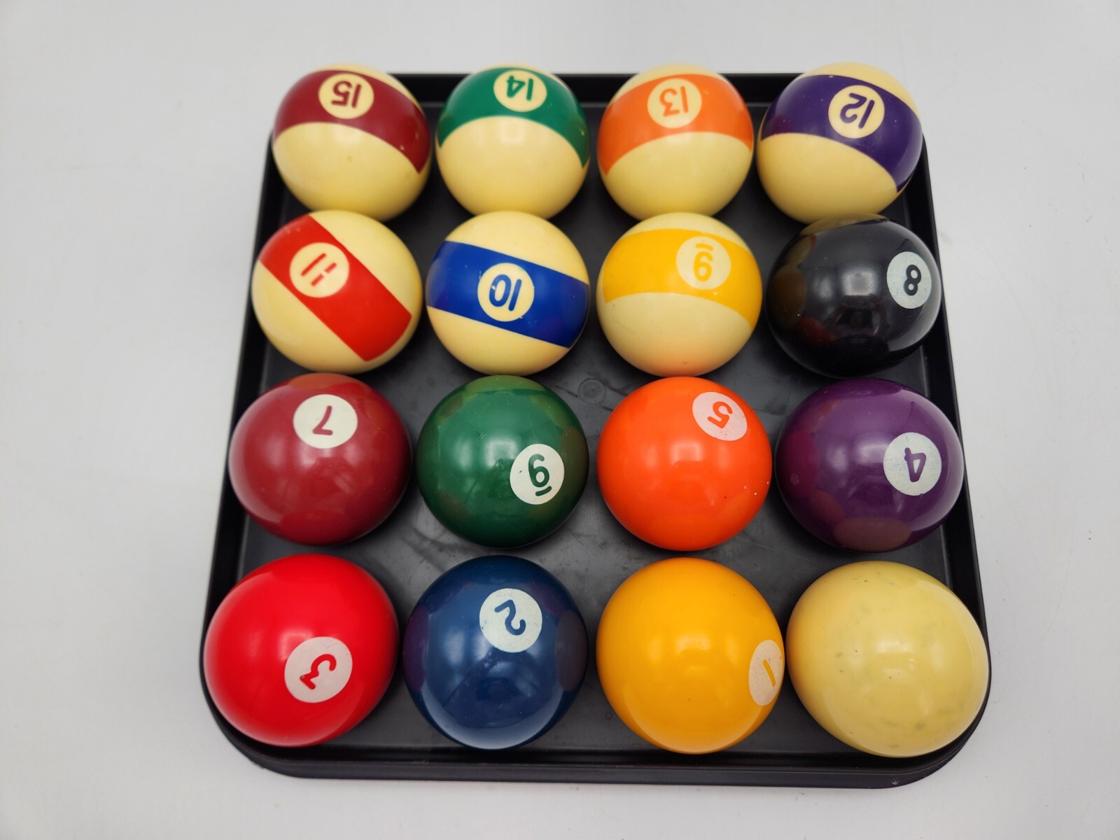Vintage Aramith Belgian Resin Billiard Balls Complete Set 2 1/4" No Box