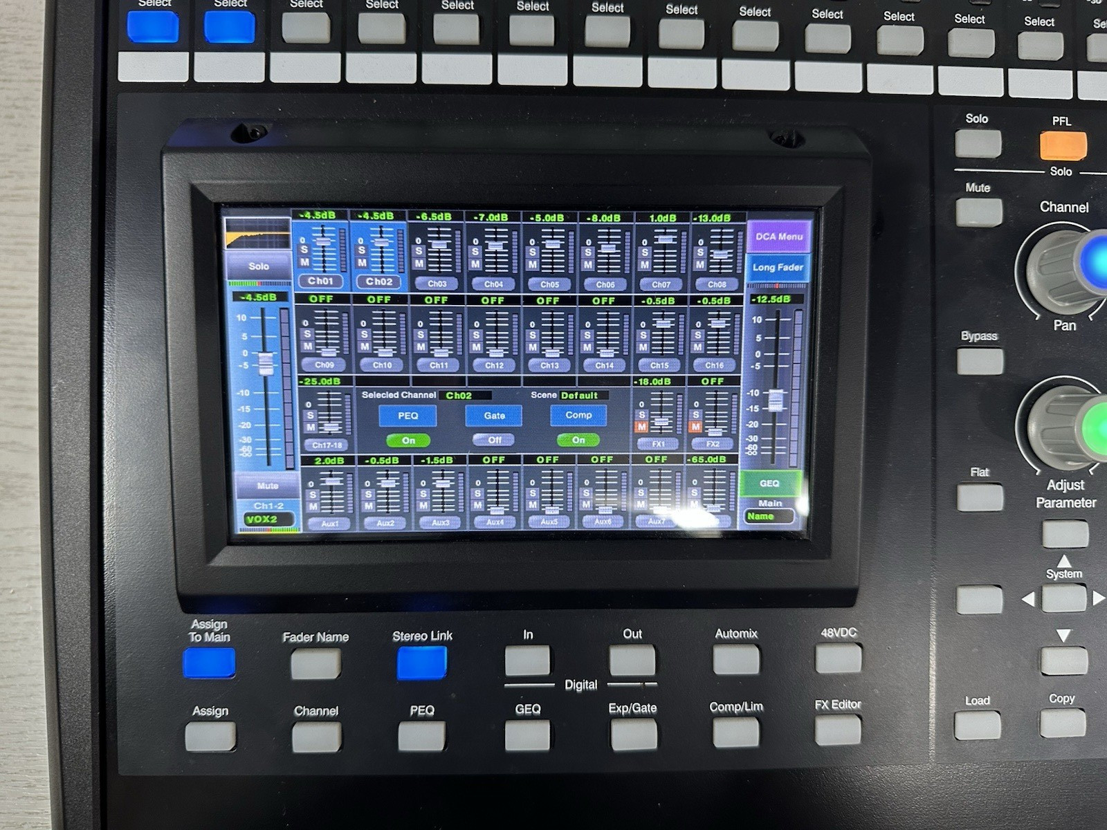 Ashly digiMIX 18 18-Channel Digital Mixer
