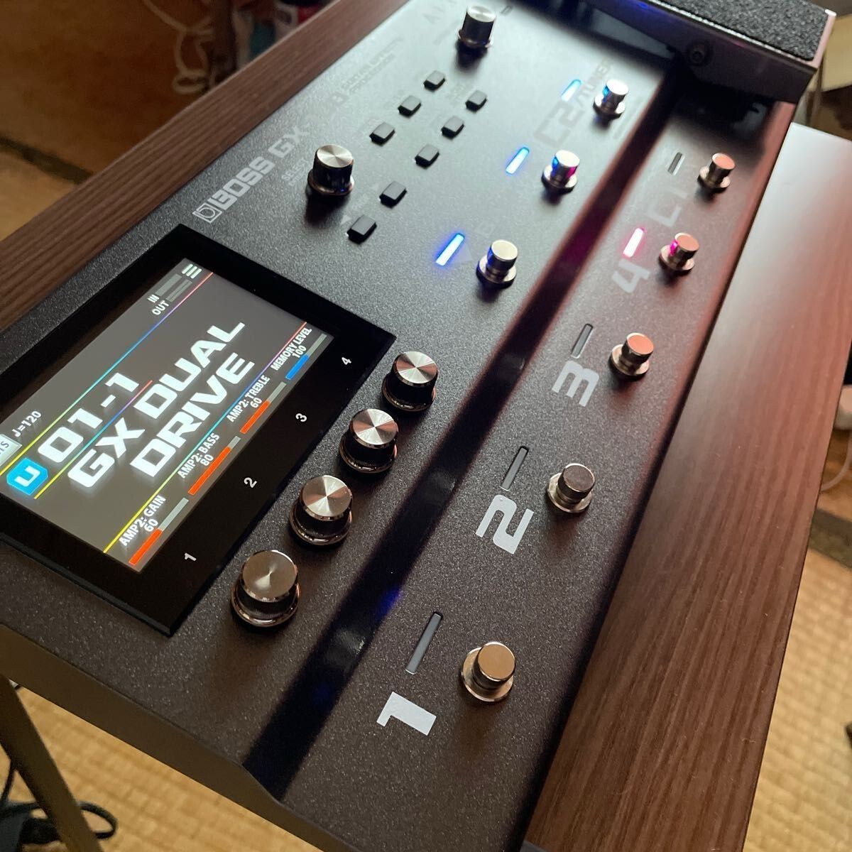 Boss GX-100 Guitar Effects Processor Multi-Effects Pedals W/ Adapter